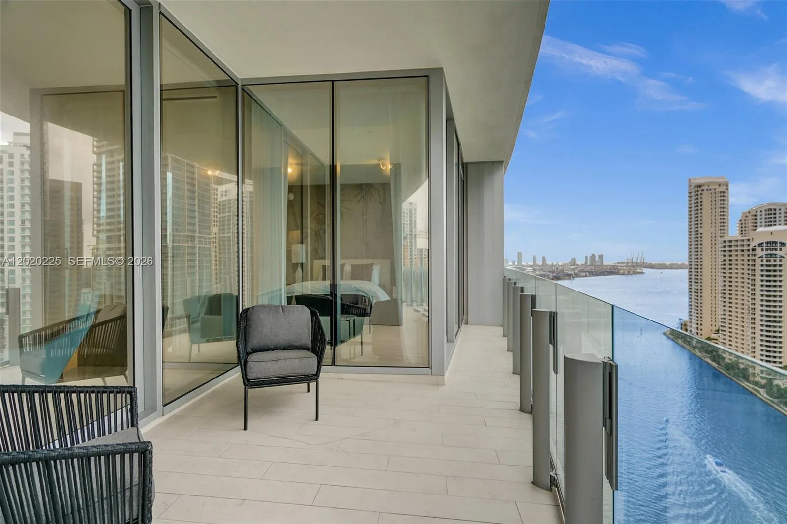 300 Biscayne Boulevard Way # 2305W, Miami, FL 33131 photo 8