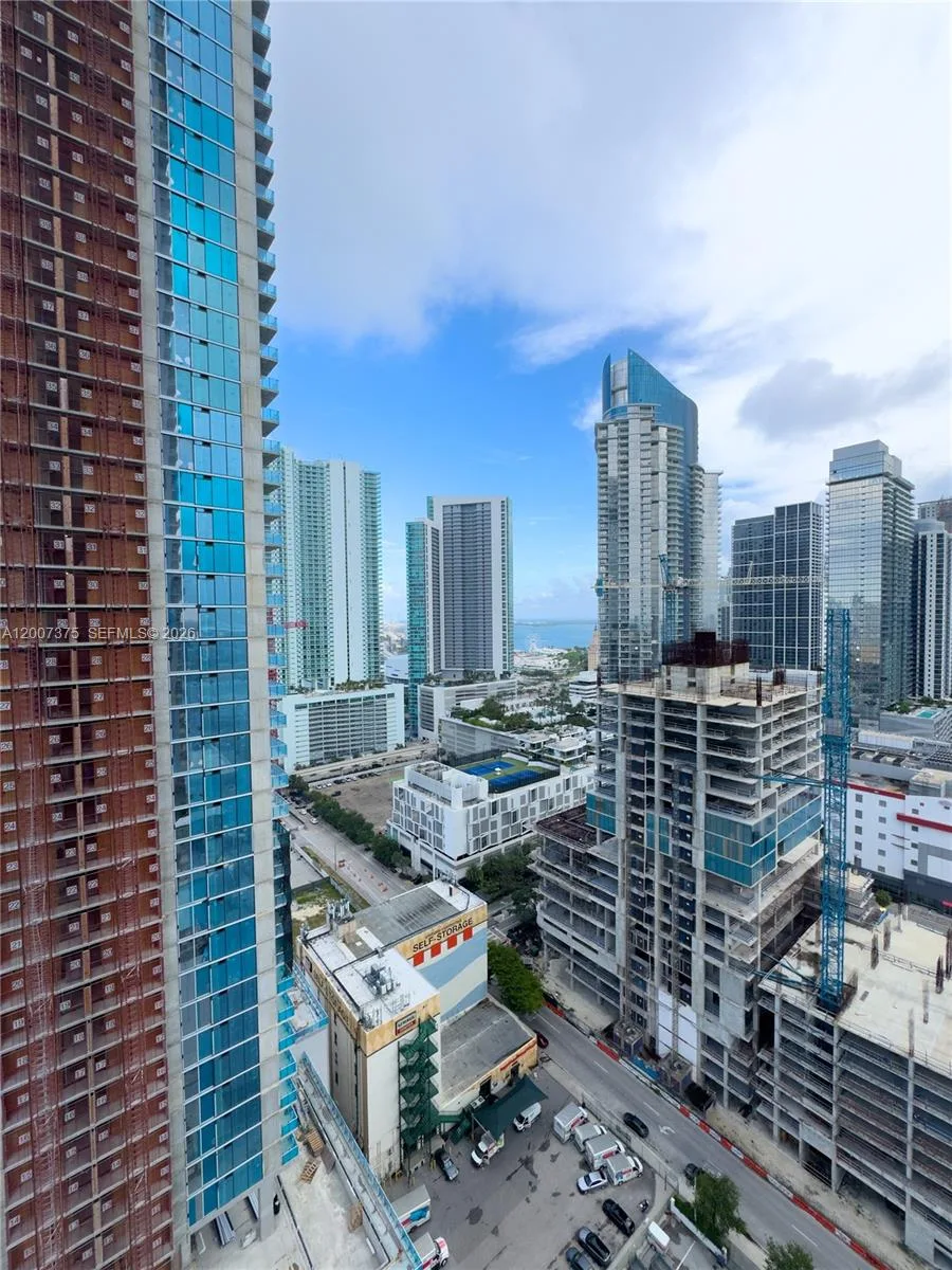 20 NE 11th St # 3006B, Miami, FL 33132 photo 3