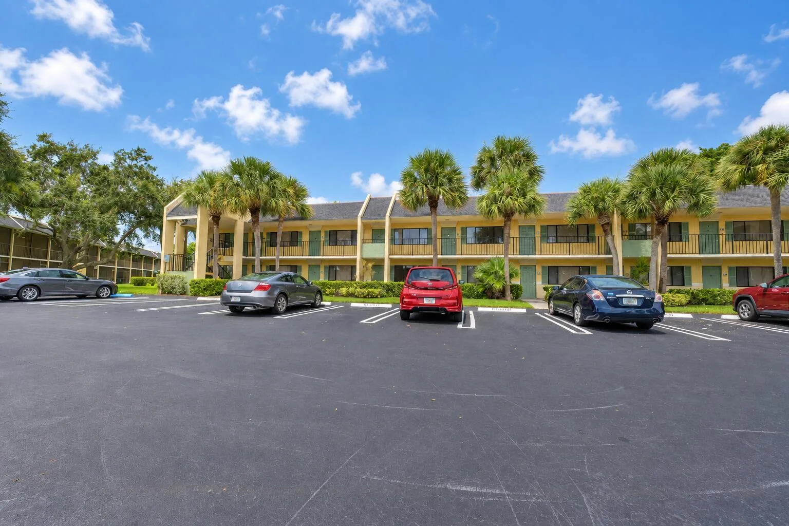 1604 Meadows Circle W, Boynton Beach, FL 33436