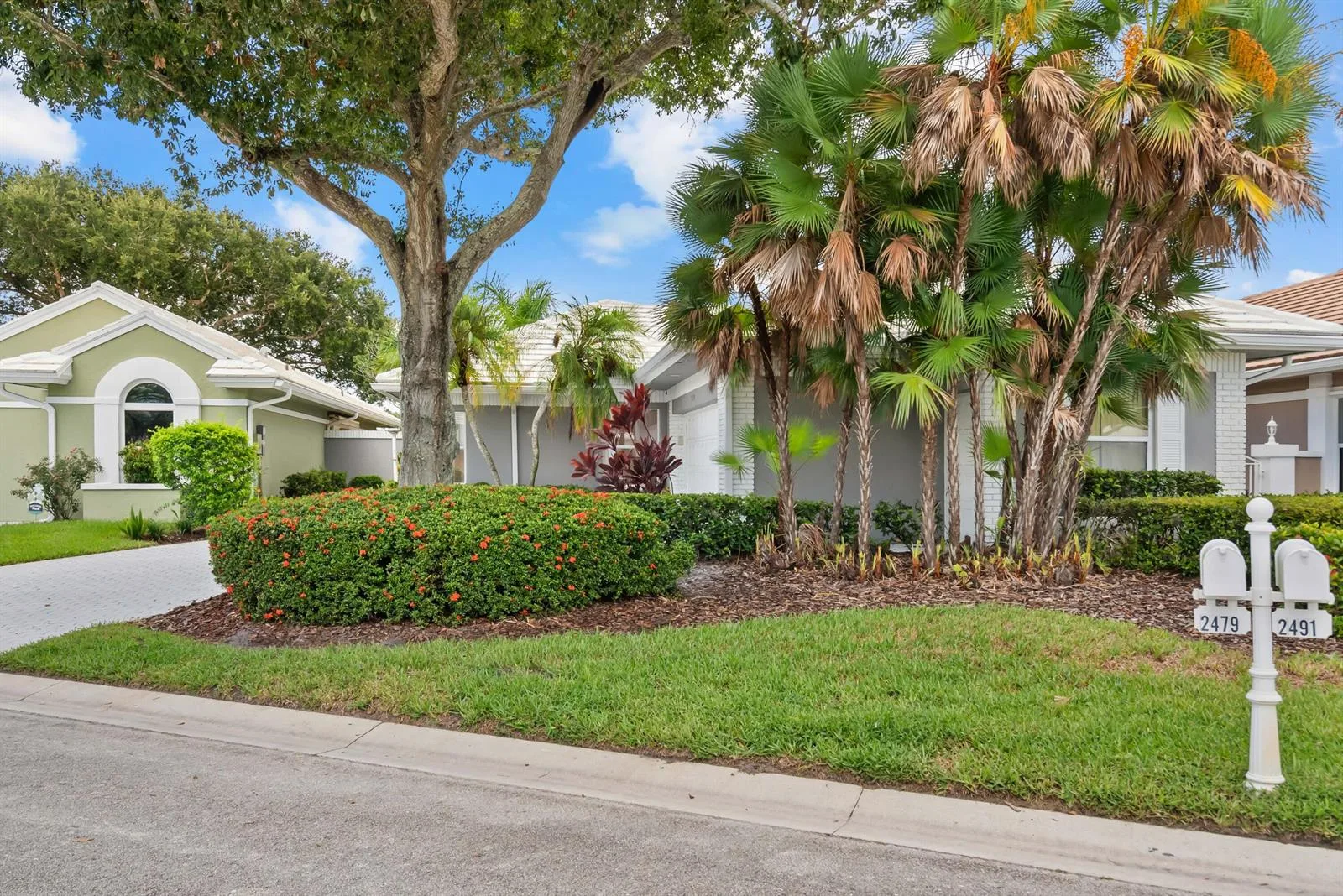2479 SW Brookwood Lane, Palm City, FL 34990 photo 4