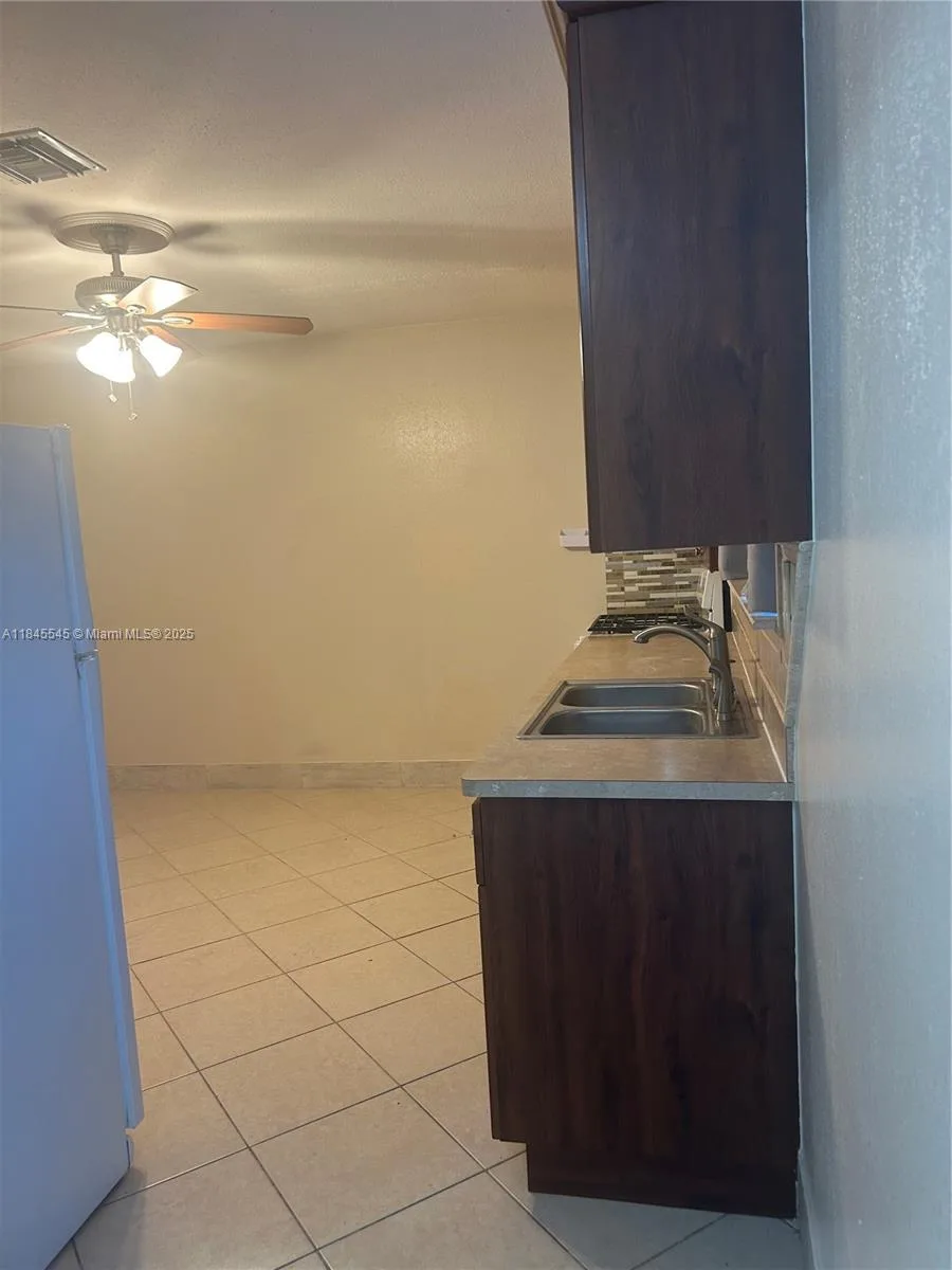 4617 Navarre Ave # C, Sebring, FL 33872 photo 5