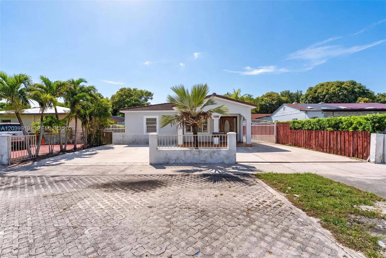 920 NW 35th Ave, Miami, FL 33125