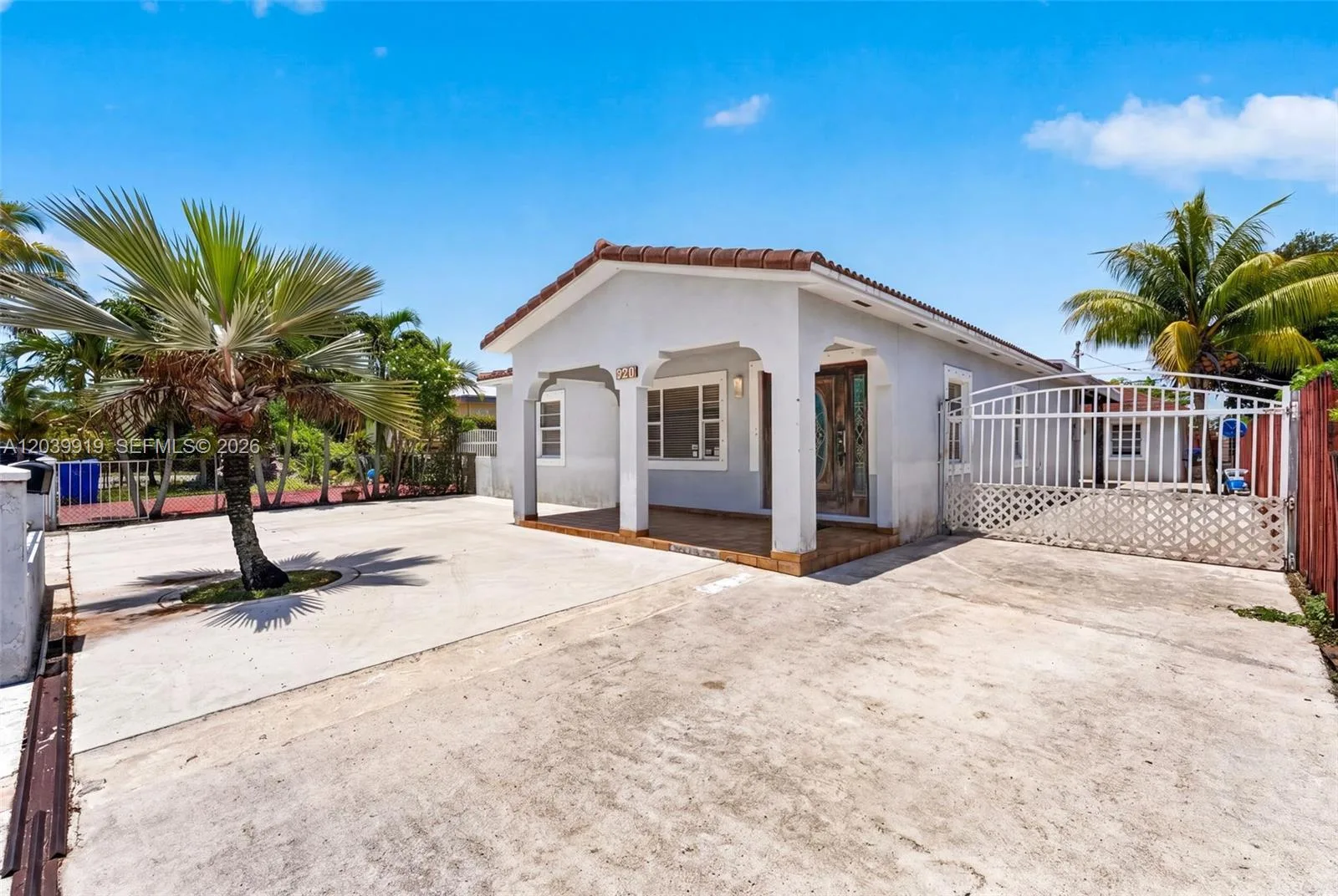 920 NW 35th Ave, Miami, FL 33125 photo 3