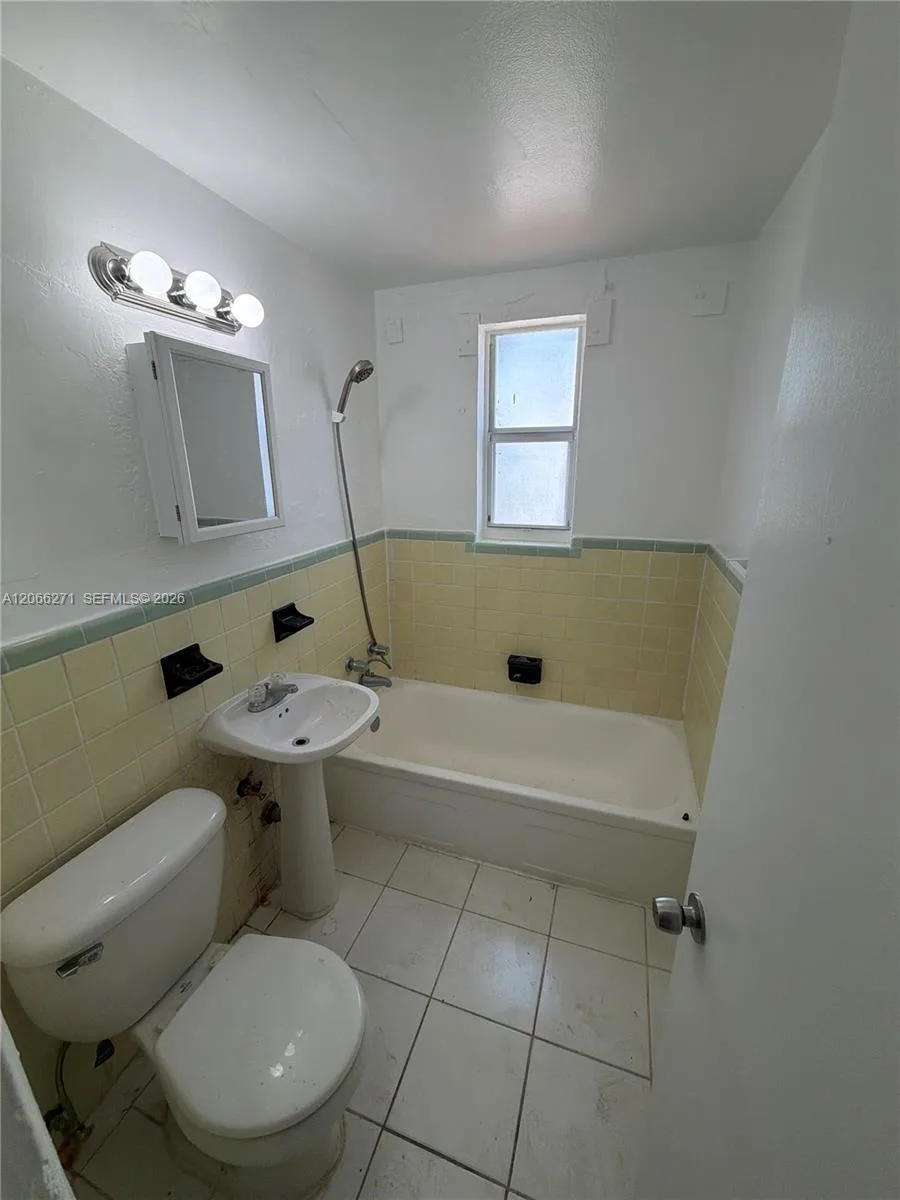 3669 Thomas Ave # 8, Miami, FL 33133 photo 6