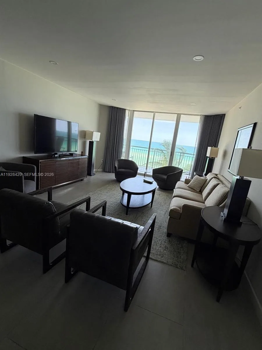 17375 Collins Ave # 601, Sunny Isles Beach, FL 33160 photo 4