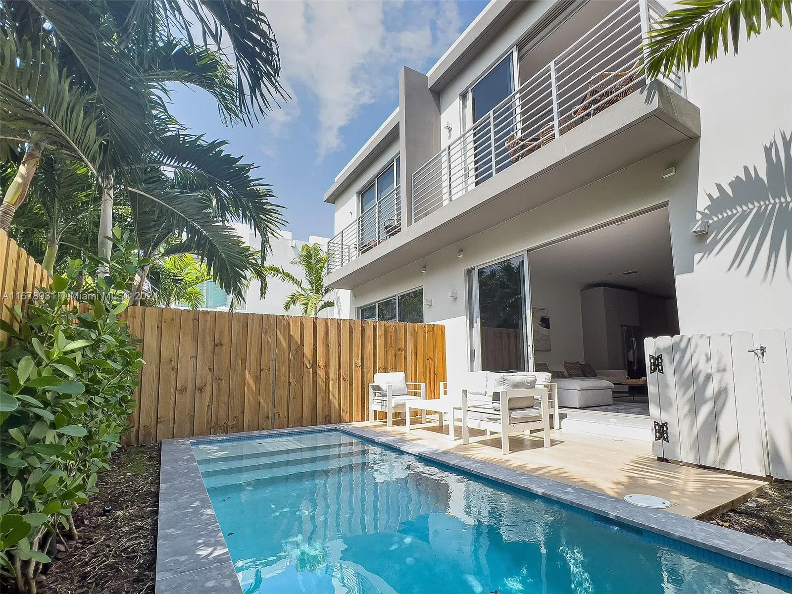 3110 Elizabeth St # 3110, Miami, FL 33133 photo 2