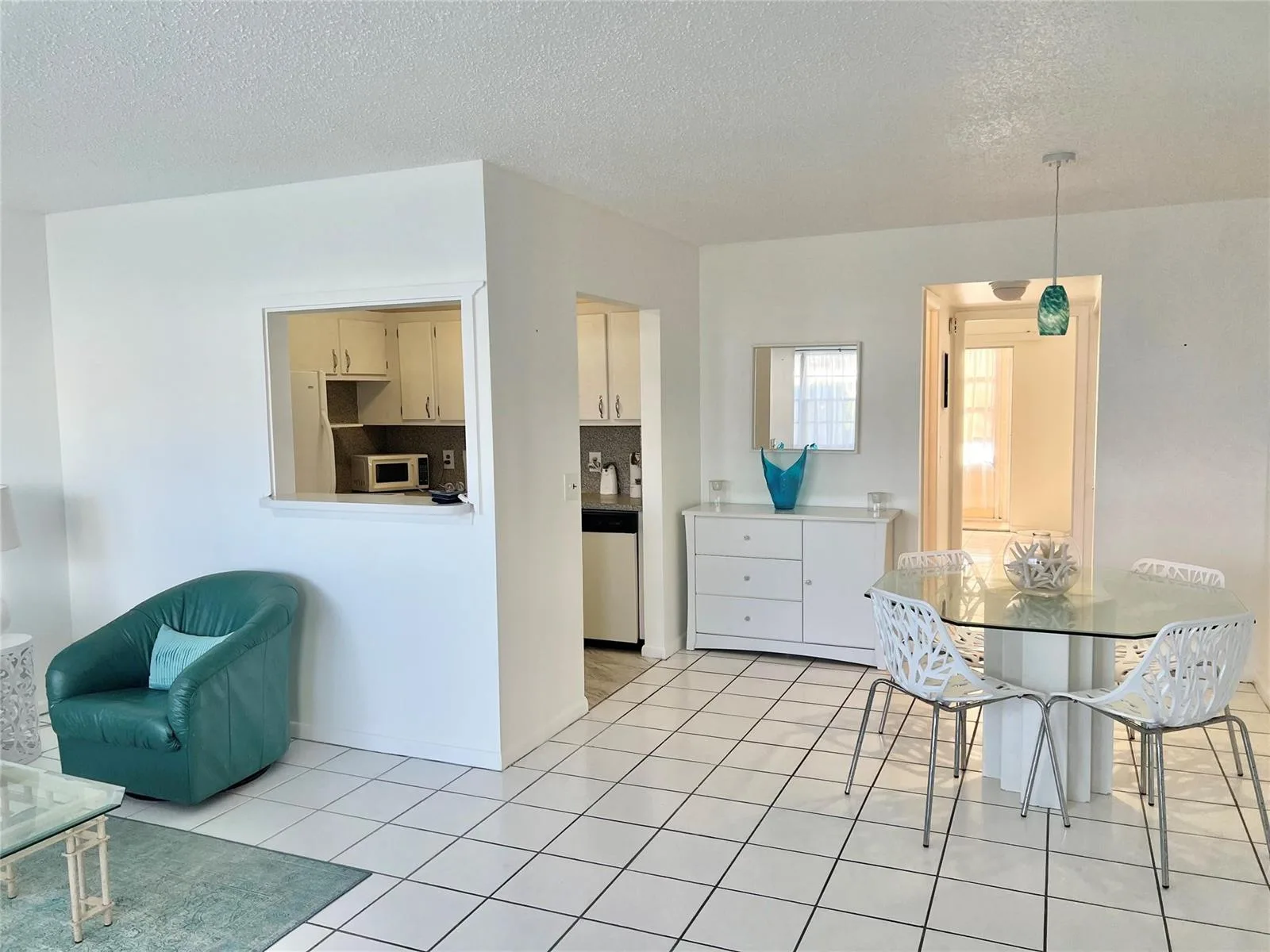 266 Oakridge P # 266, Deerfield Beach, FL 33442 photo 4