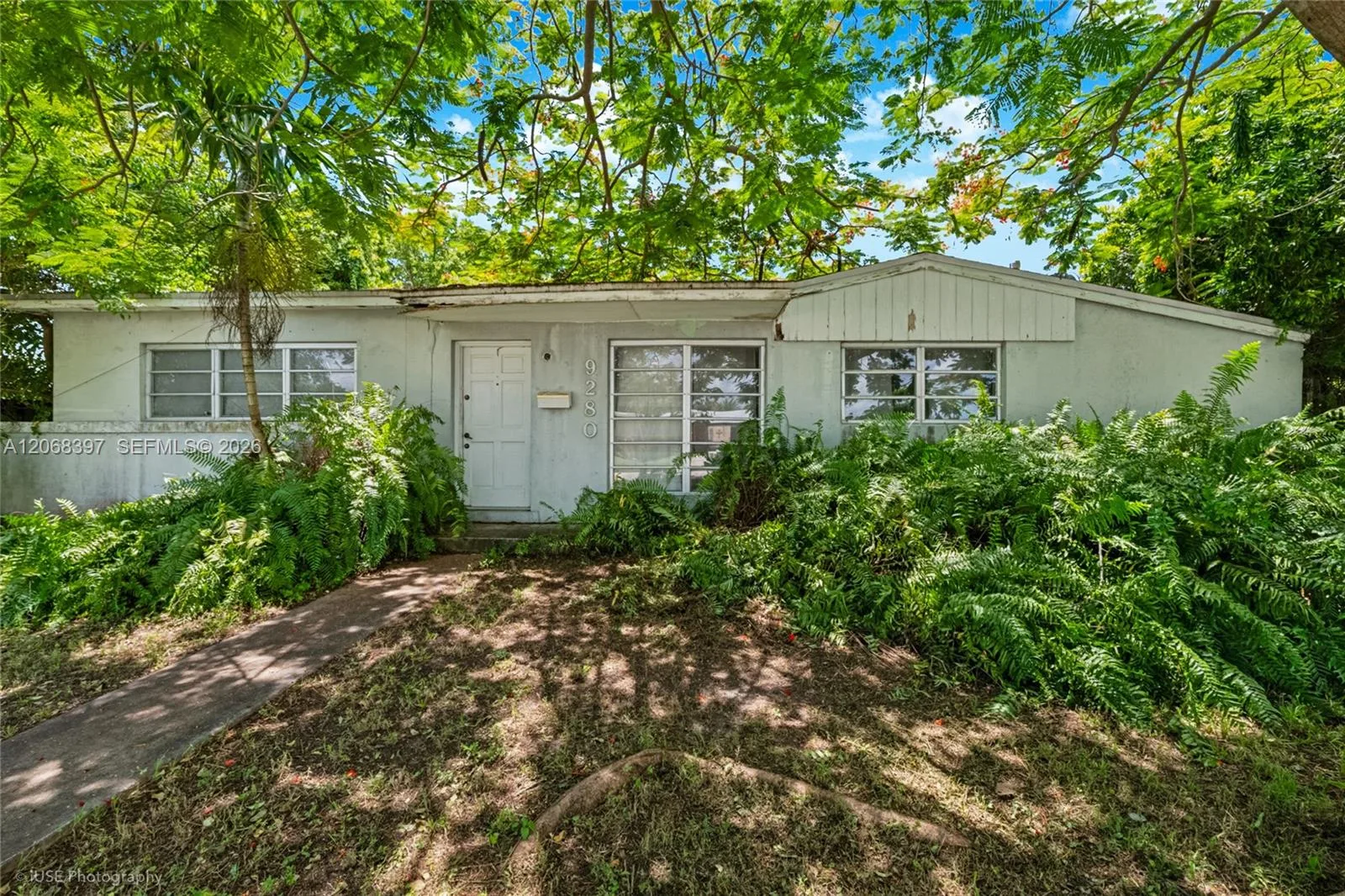 9280 Nautilus Dr, Cutler Bay, FL 33189