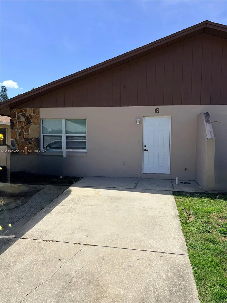 7665 CHASE RD # 6, Lakeland, FL 33594