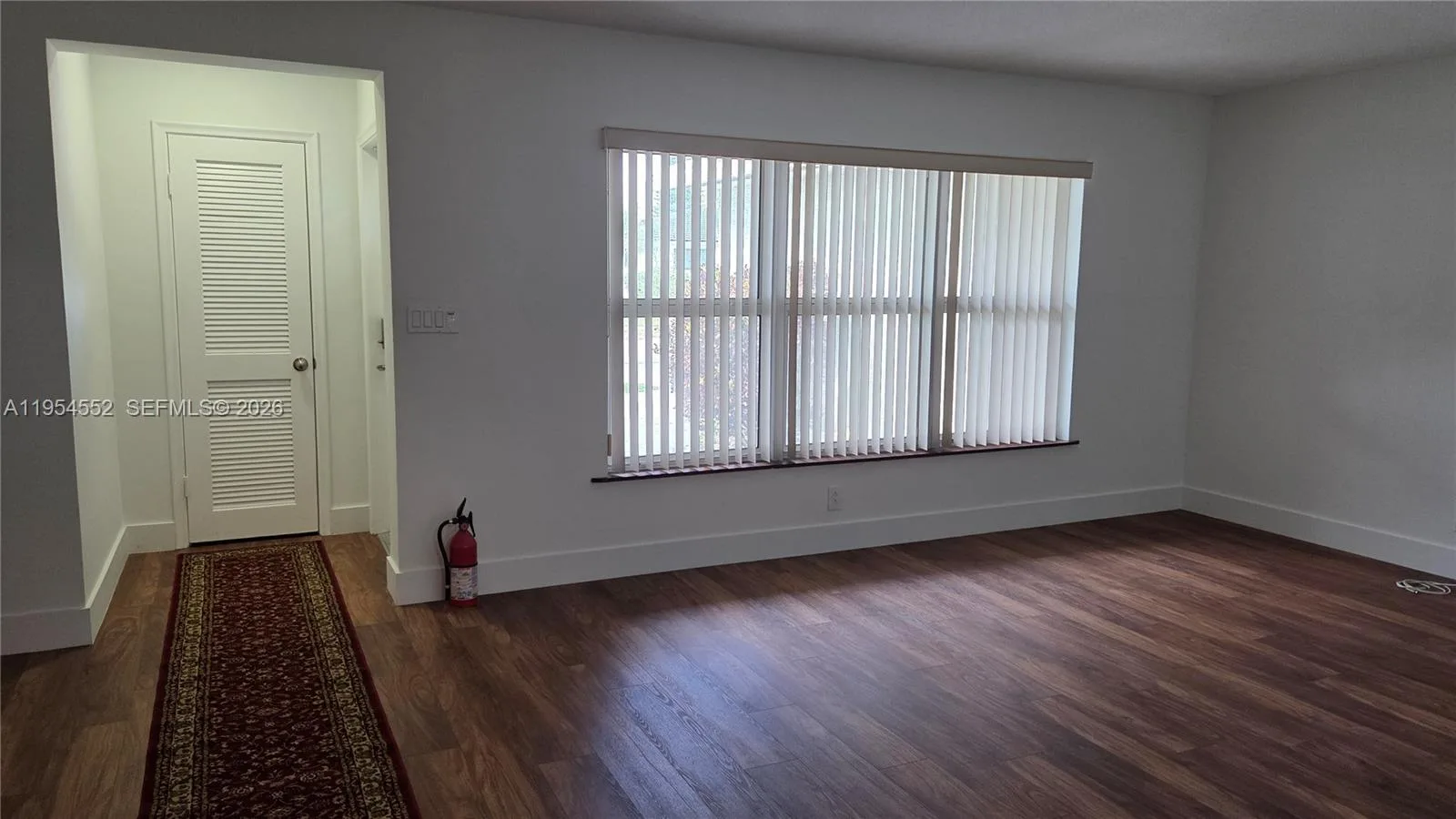 1245 Coral Ln, Hollywood, FL 33019 photo 10