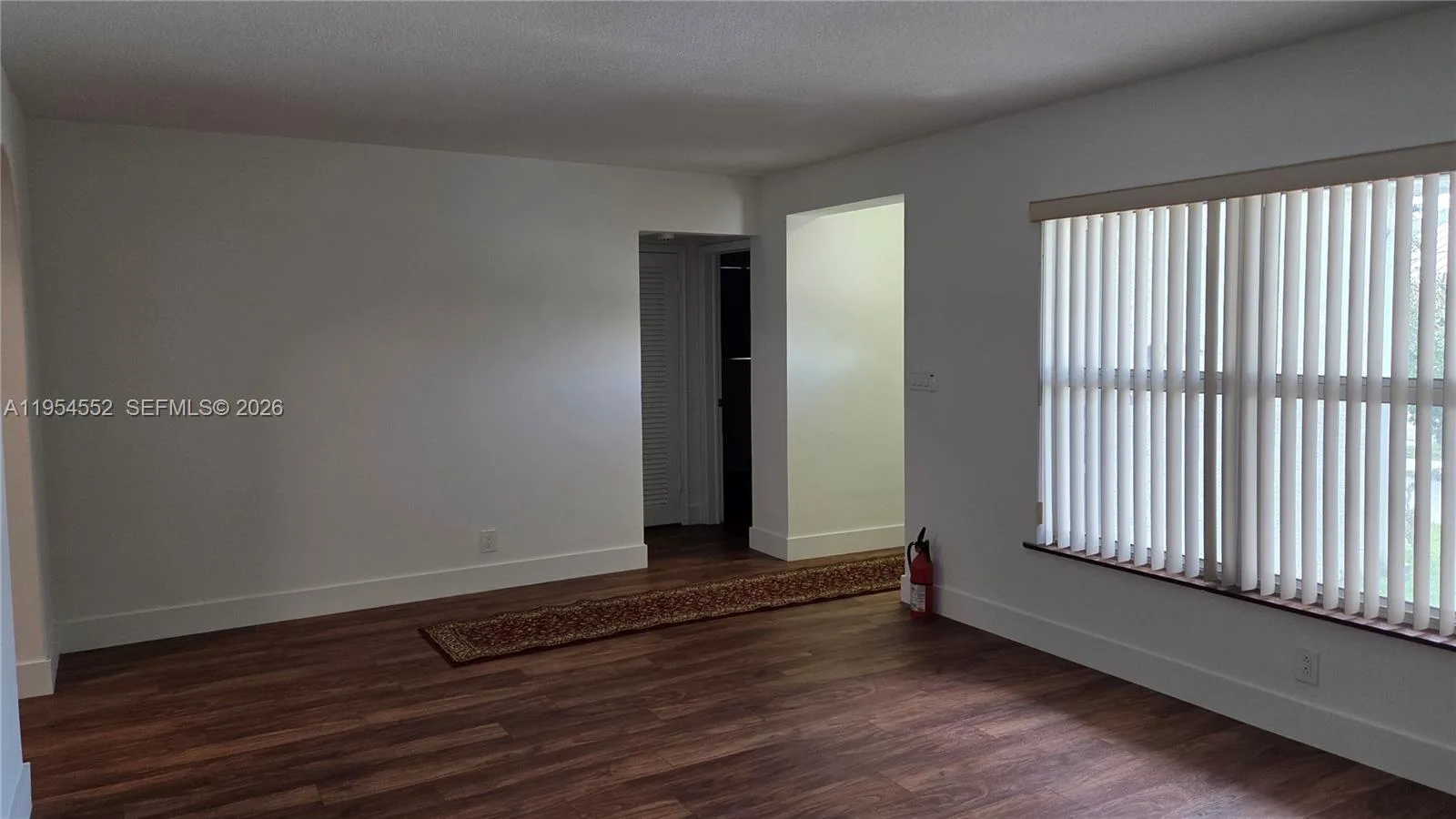 1245 Coral Ln, Hollywood, FL 33019 photo 11