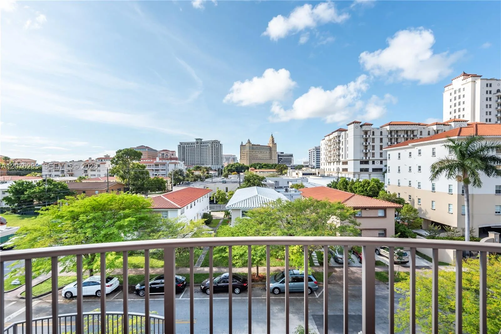1650 Galiano St # 408, Coral Gables, FL 33134 — zdjęcie 2
