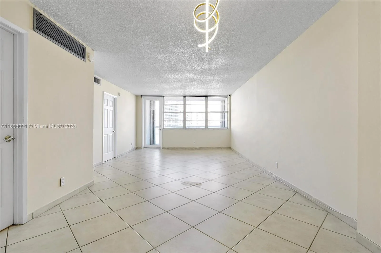 6770 Indian Creek Dr # 8R, Miami Beach, FL 33141 photo 4
