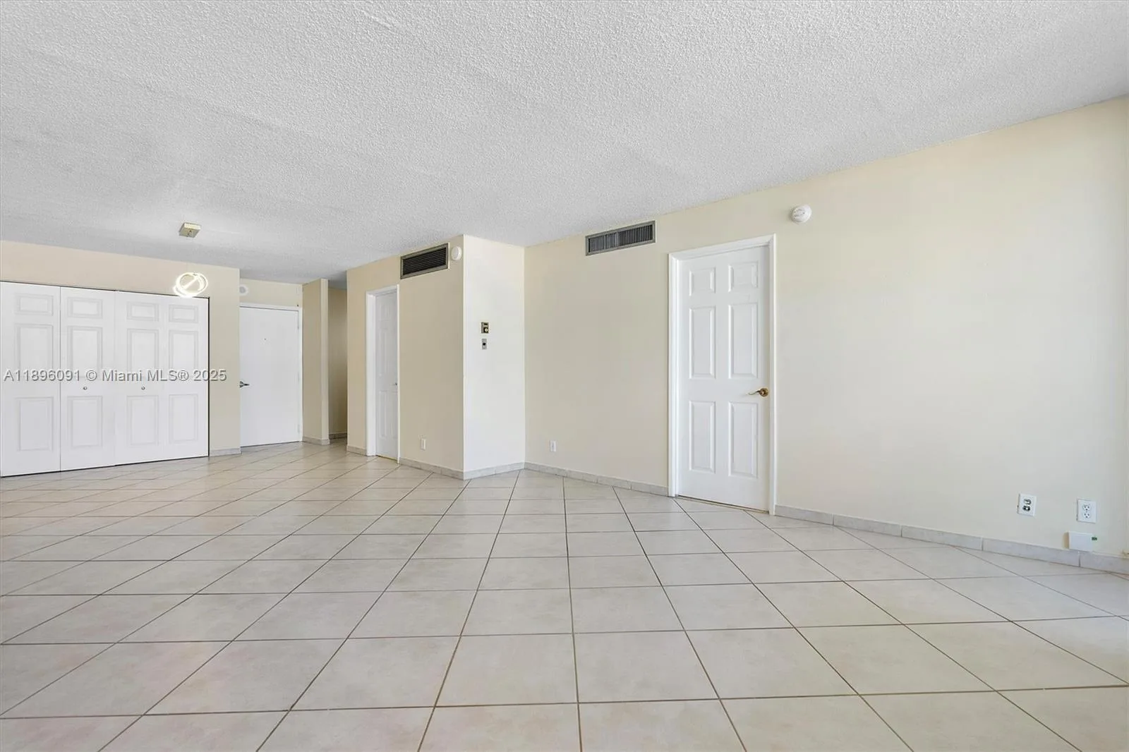 6770 Indian Creek Dr # 8R, Miami Beach, FL 33141 photo 6