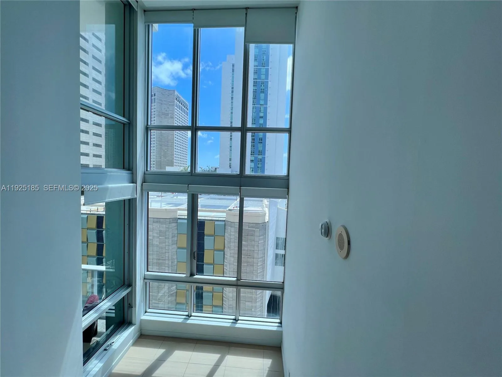 300 S Biscayne Blvd # Loft 1028, Miami, FL 33131 photo 12