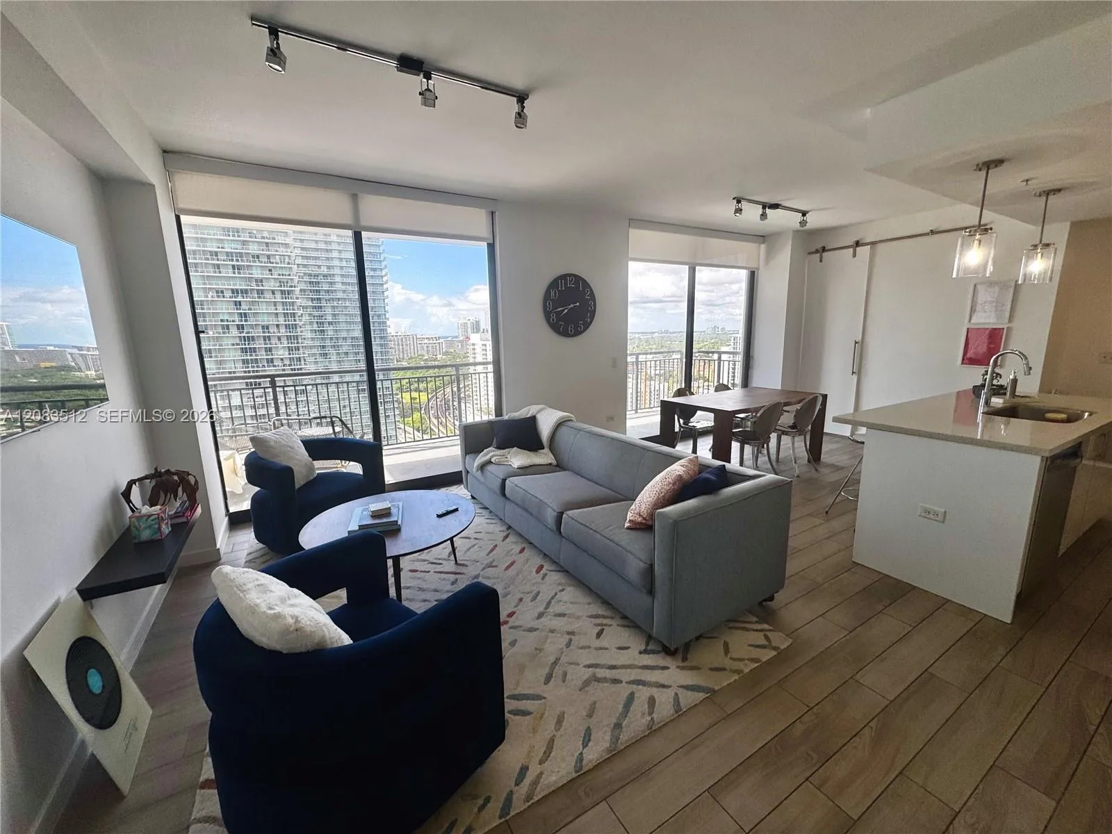 999 SW 1st Ave # 2303, Miami, FL 33130