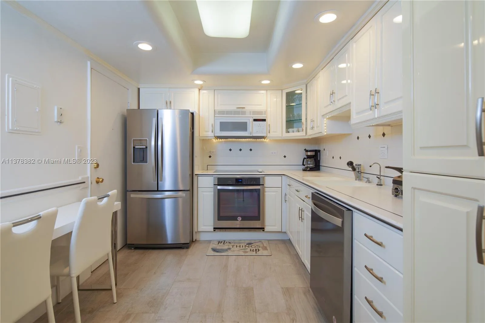 5005 Collins Ave # 610, Miami Beach, FL 33140 photo 11