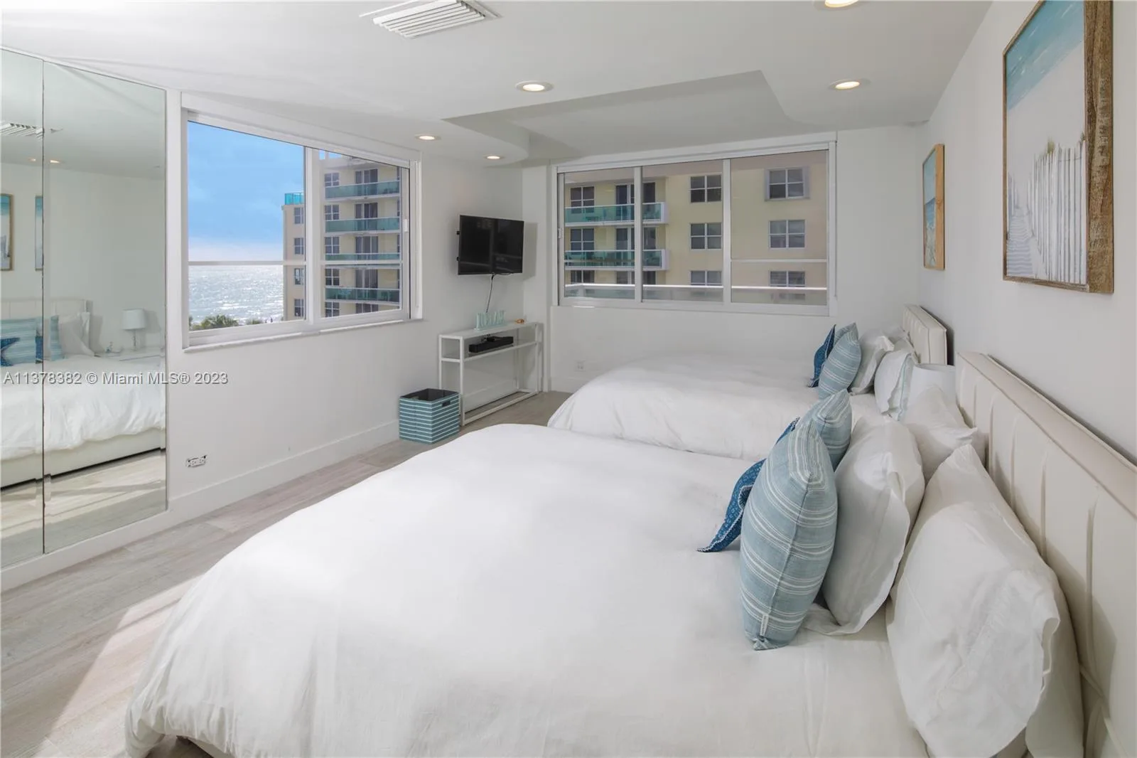 5005 Collins Ave # 610, Miami Beach, FL 33140 photo 13