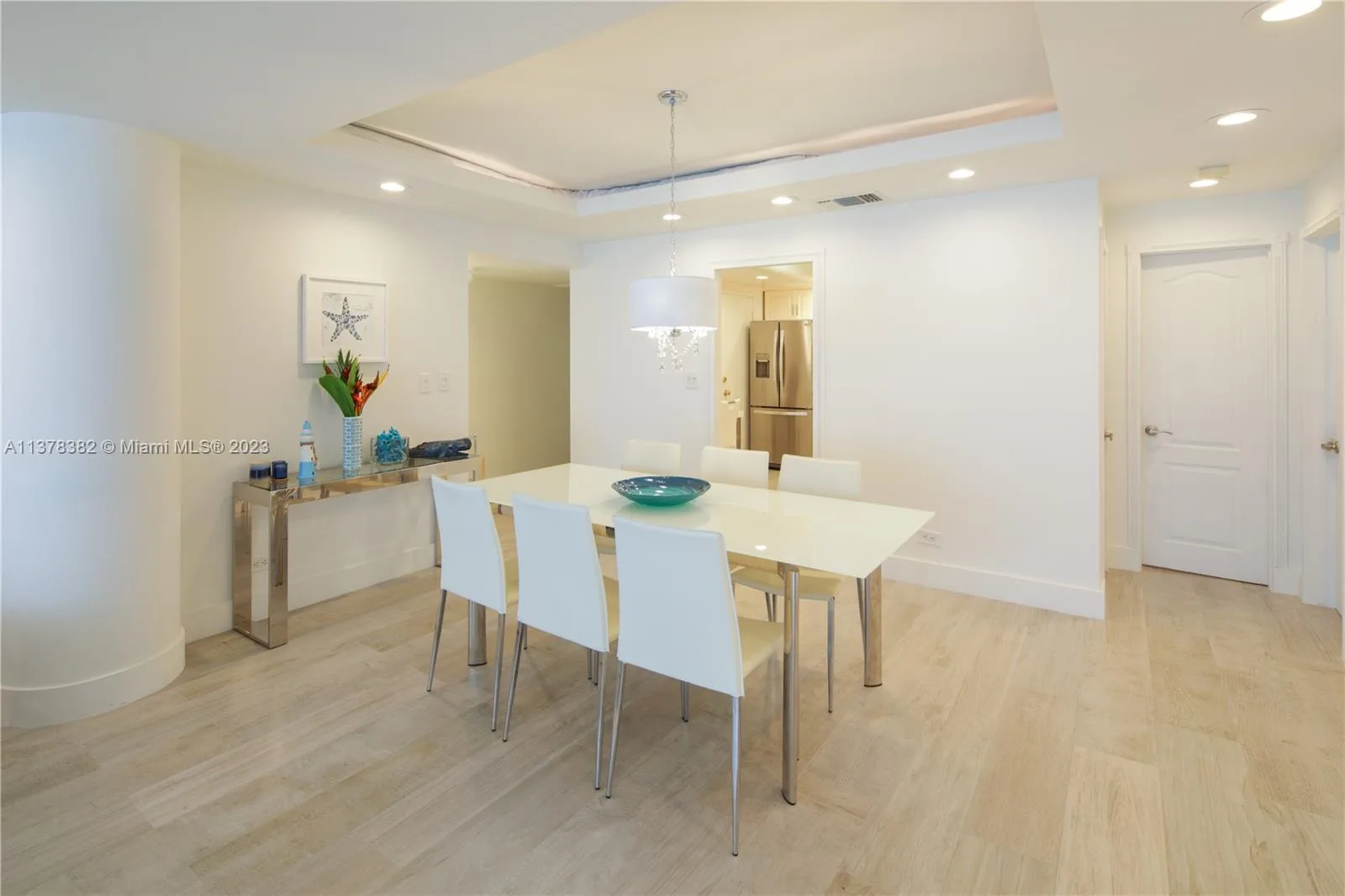 5005 Collins Ave # 610, Miami Beach, FL 33140 photo 5