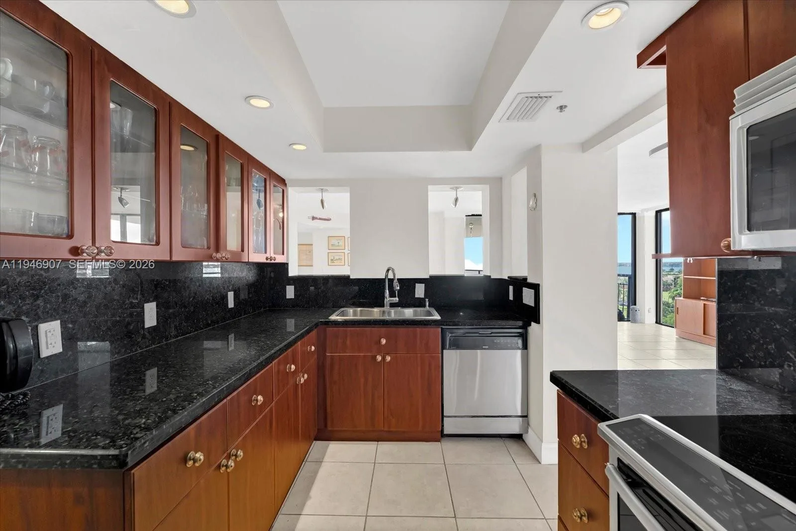 2843 S Bayshore Dr # 11C, Miami, FL 33133 photo 5