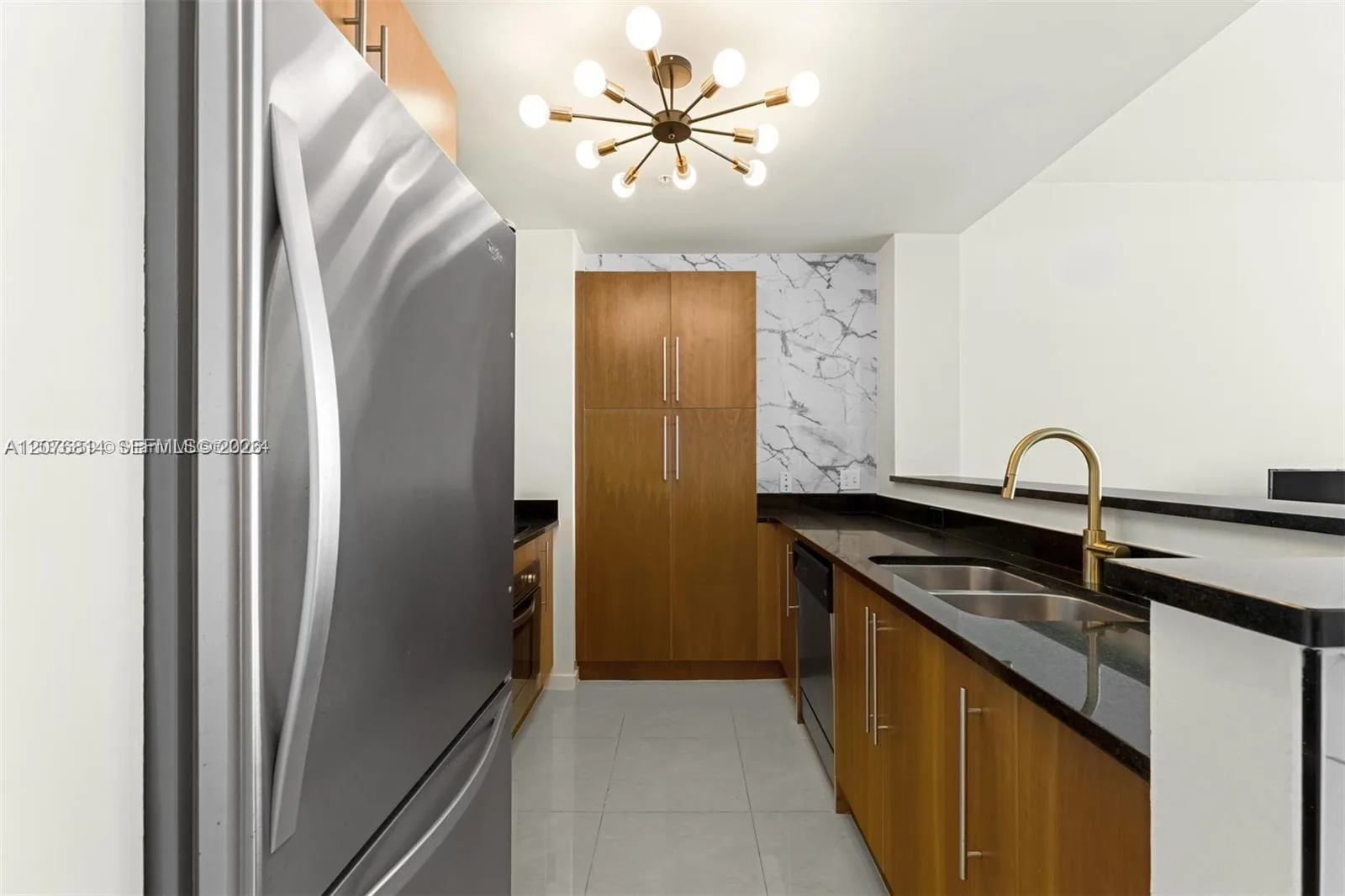 300 S Biscayne Blvd # T-3407, Miami, FL 33131 photo 8