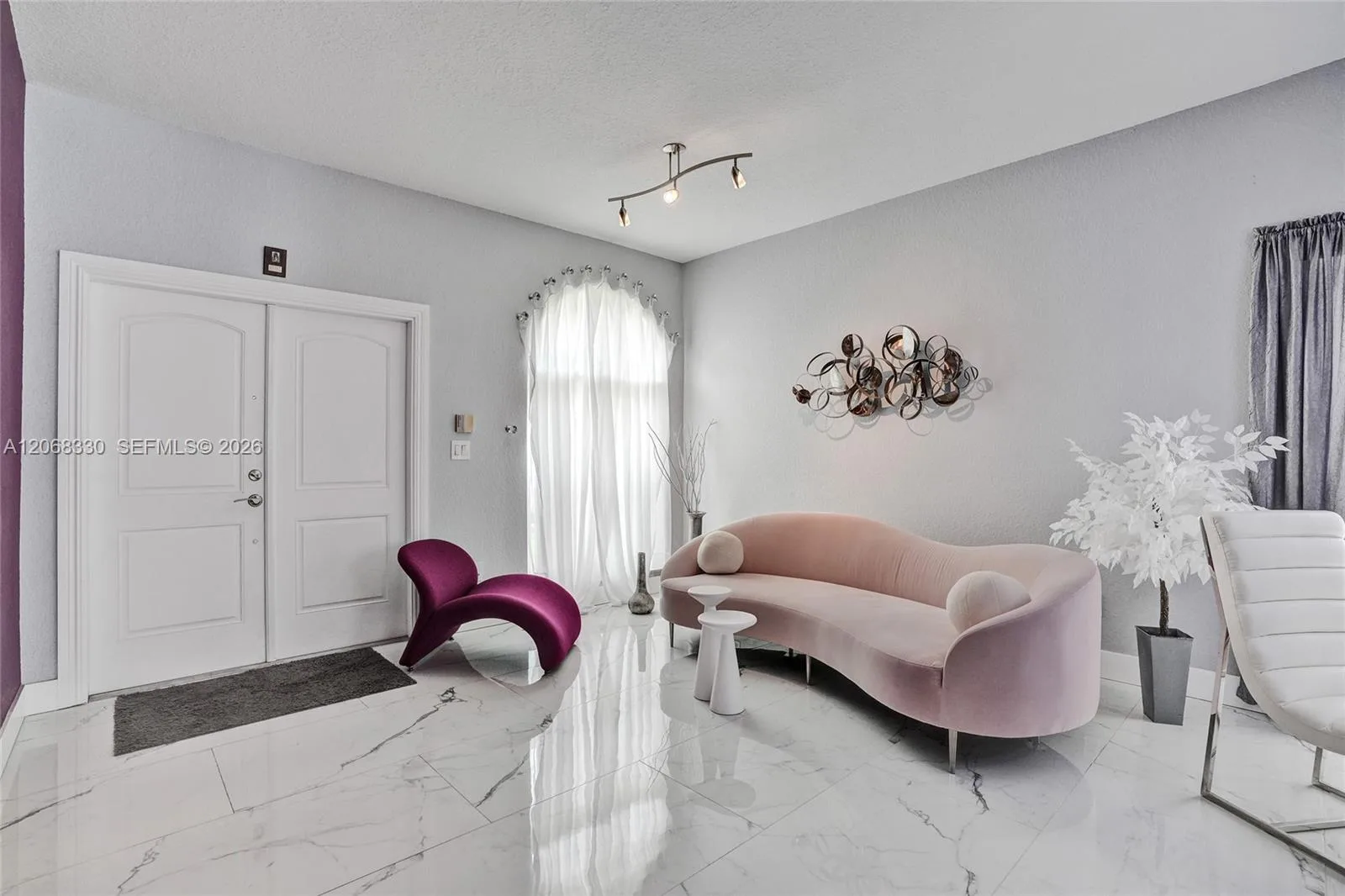 8816 NW 149th Ter, Miami Lakes, FL 33018 photo 4