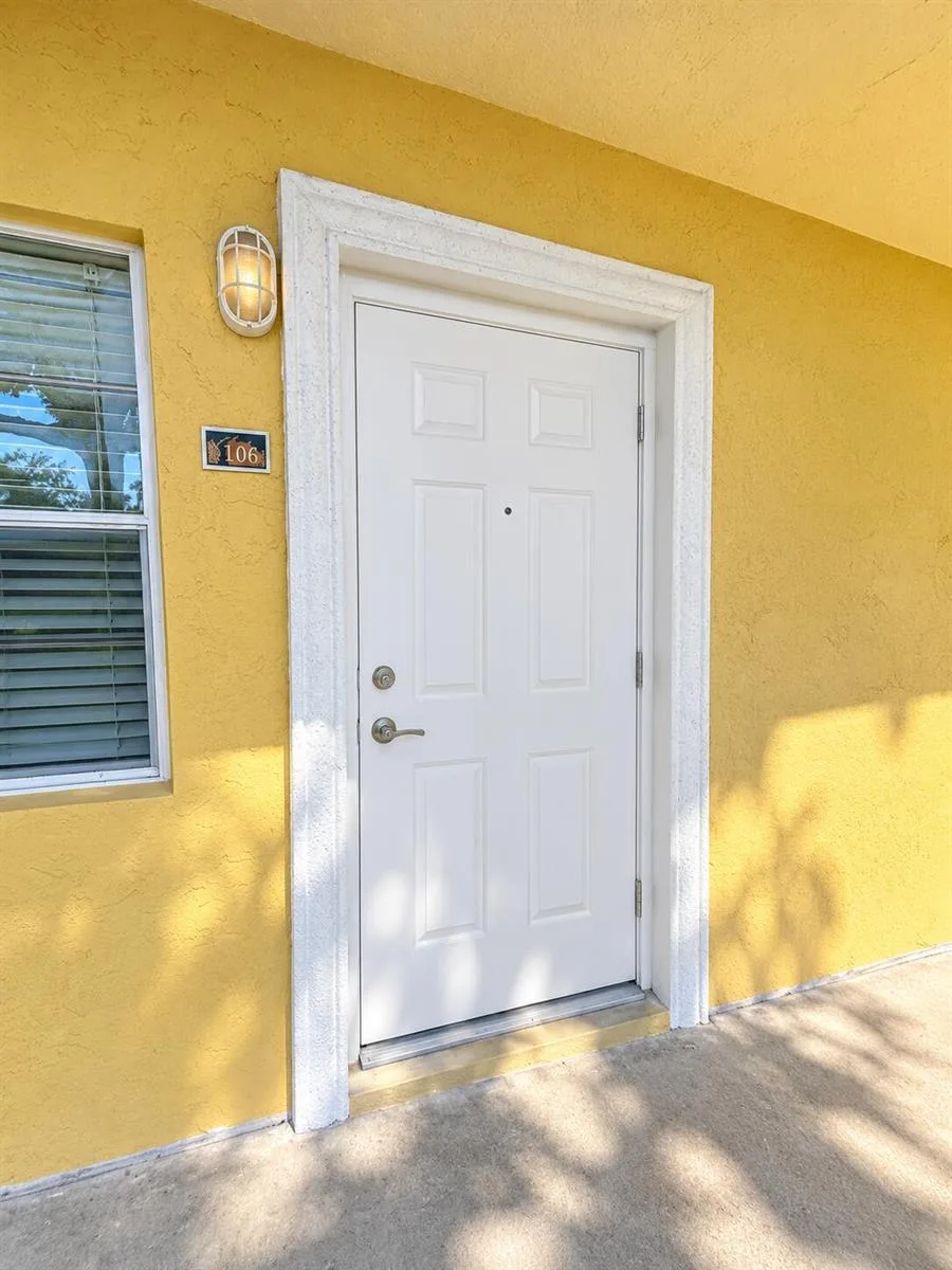 5192 NE 6TH Avenue # 805, Oakland Park, FL 33334