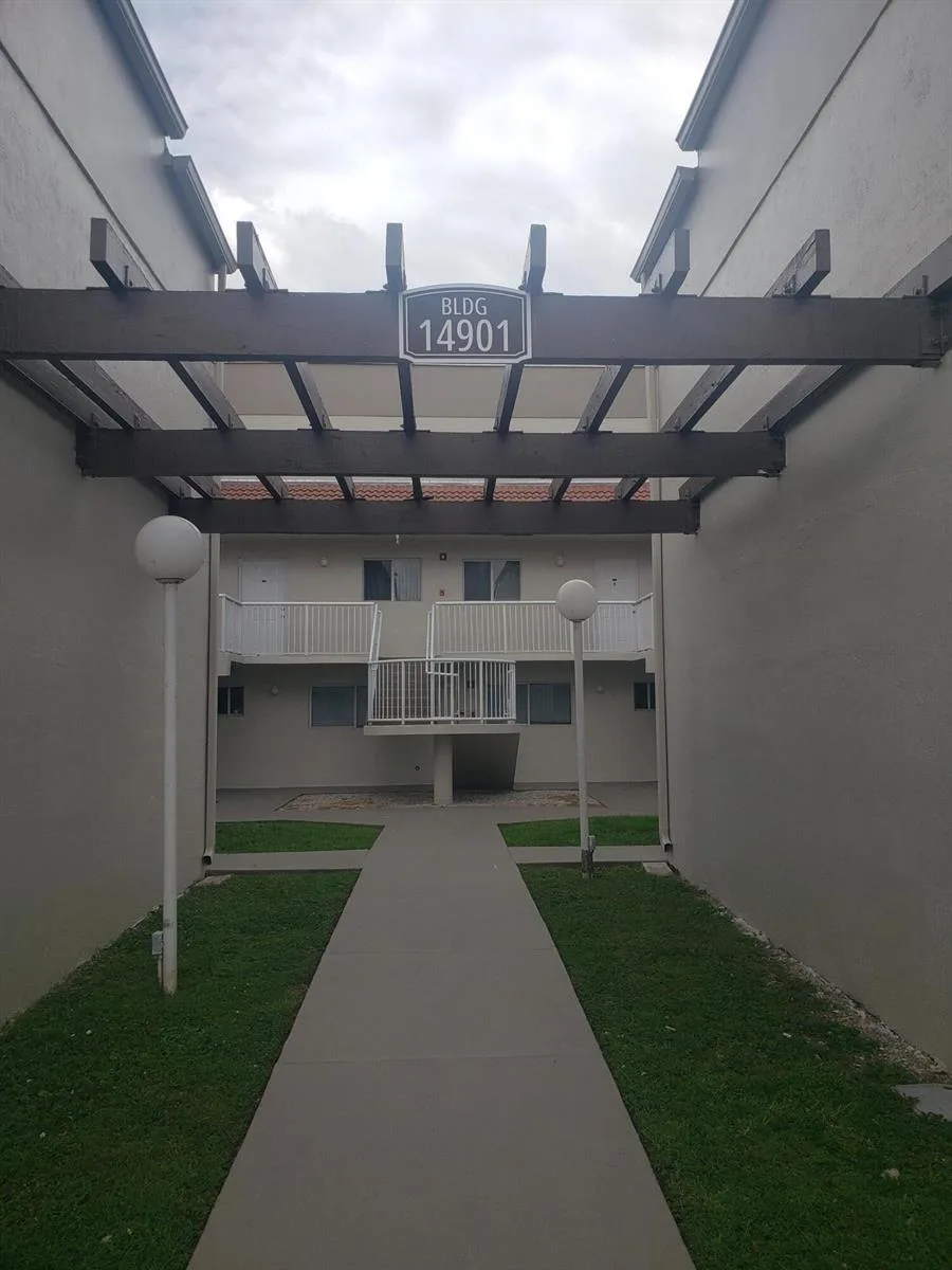 14901 SW 80th Street # 205, Miami, FL 33193