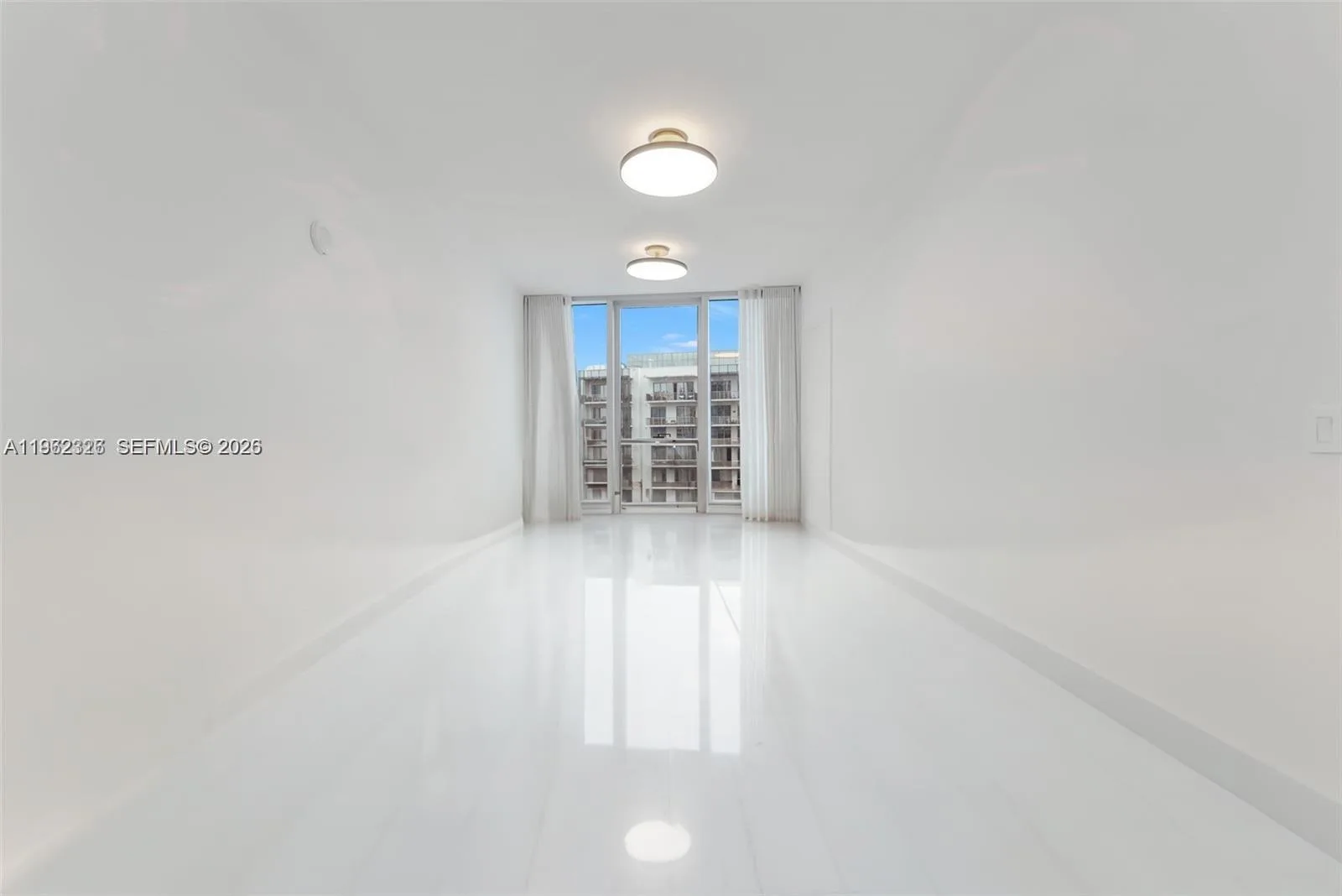 300 N Biscayne Boulevard Way # 4104C, Miami, FL 33131 photo 12