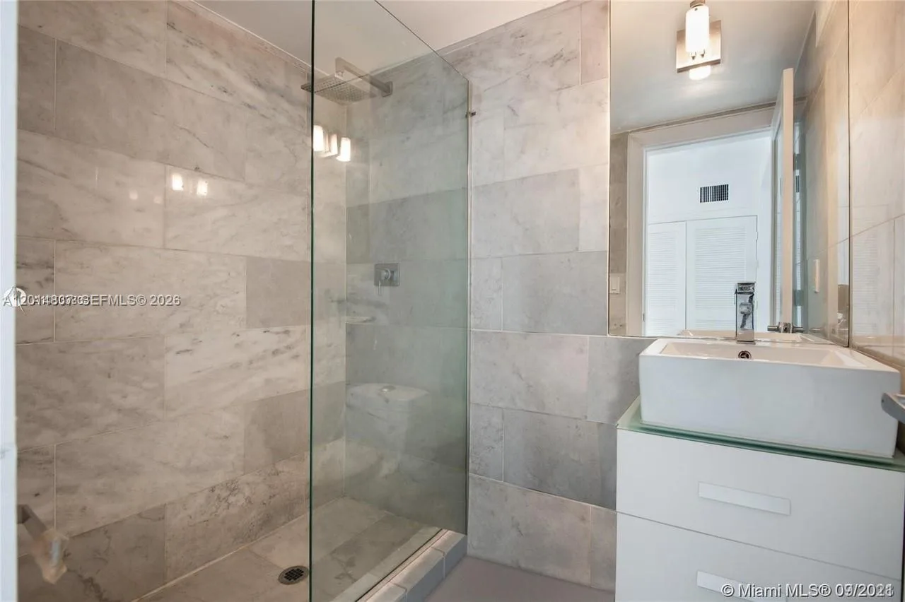 928 Jefferson Ave, Miami Beach, FL 33139 photo 6