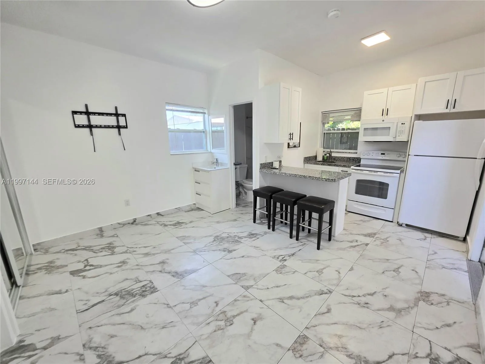 1720 NW 180th Ter # 1, Miami Gardens, FL 33056