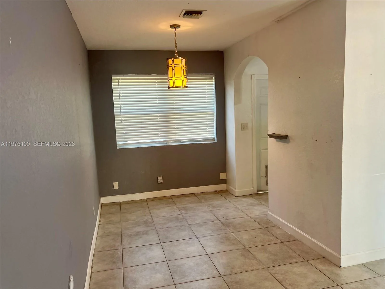 630 NE 15th Ct, Fort Lauderdale, FL 33304 photo 5