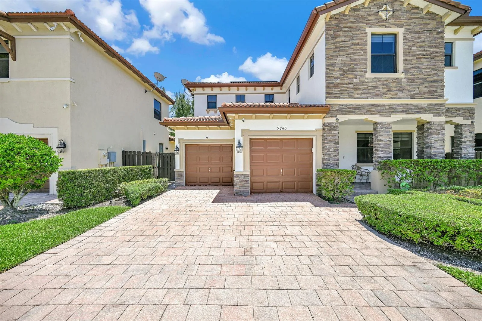 9860 NW 86th Terrace, Doral, FL 33178 photo 3