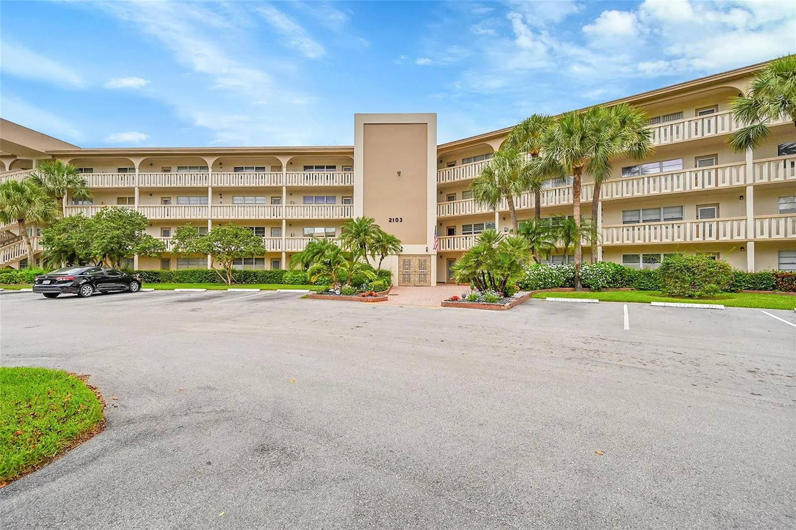2103 LUCAYA Bend # E3, Coconut Creek, FL 33066