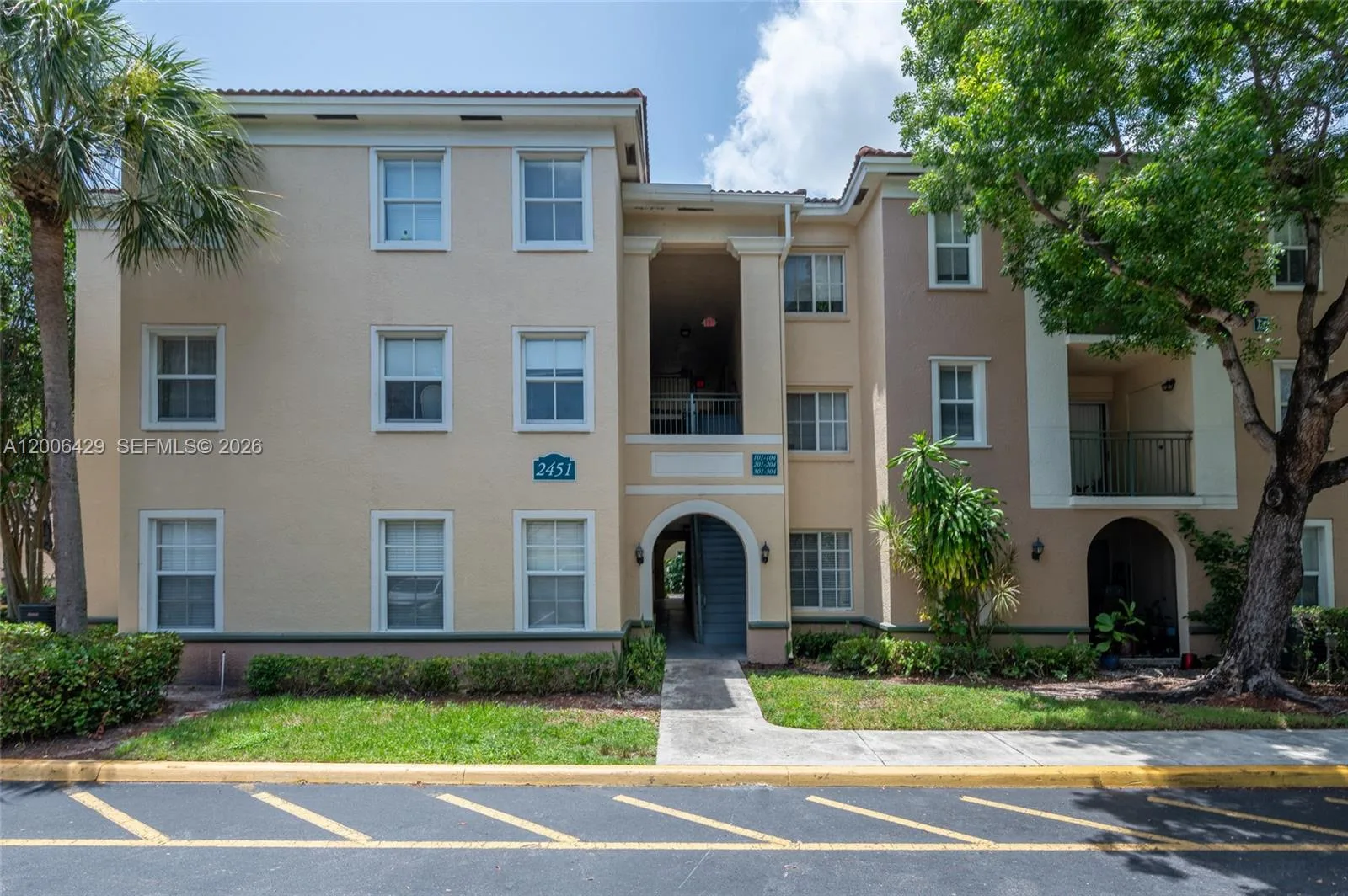 2451 Centergate Dr # 303, Miramar, FL 33025 photo 13