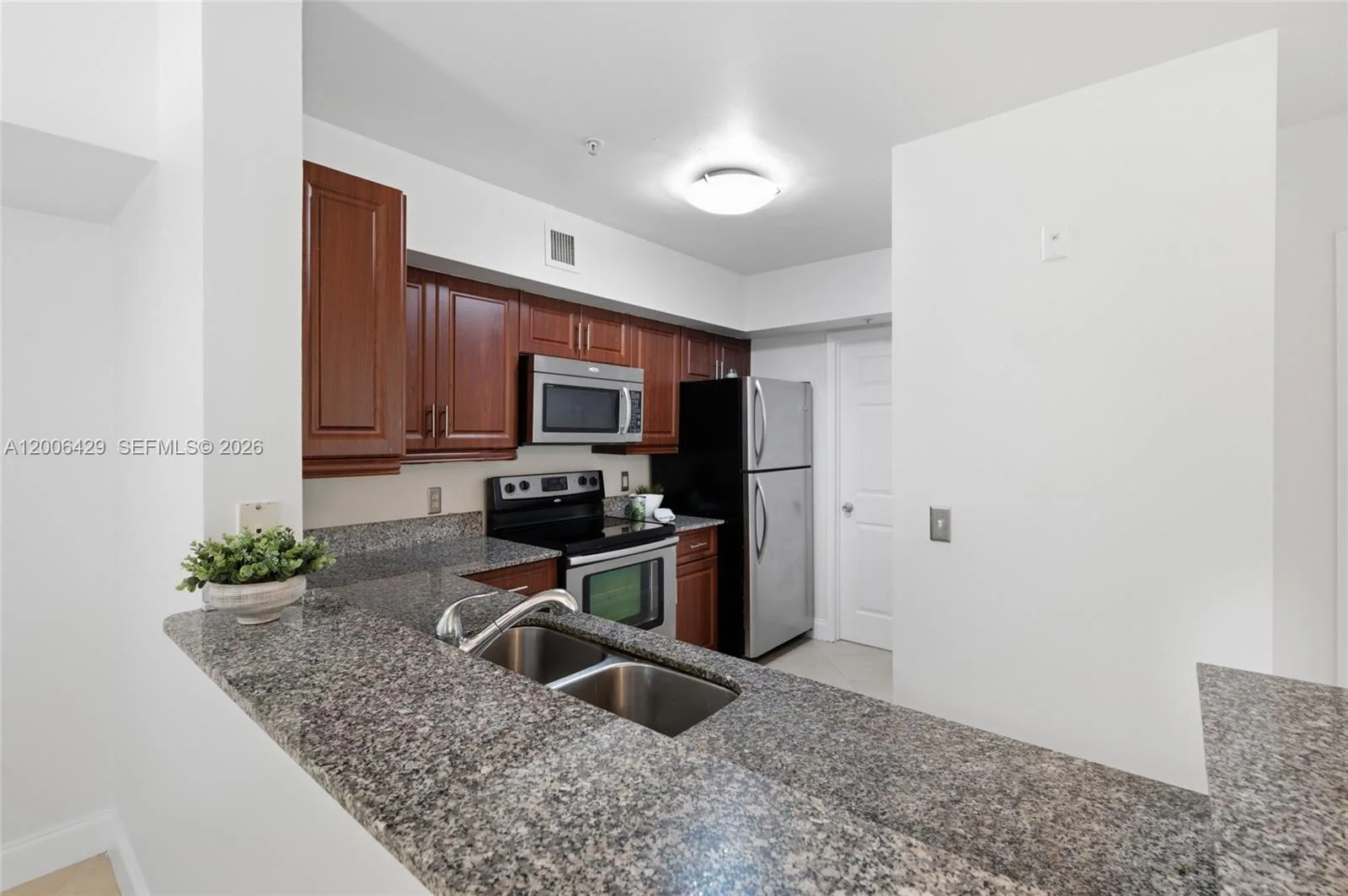 2451 Centergate Dr # 303, Miramar, FL 33025 photo 2