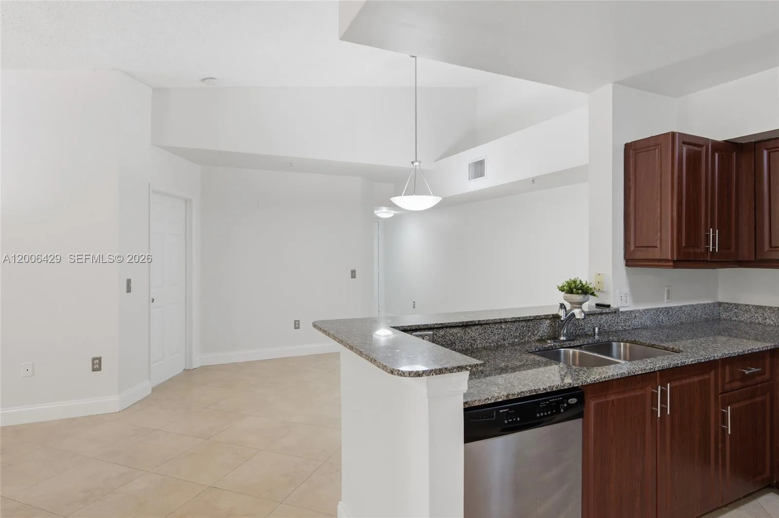 2451 Centergate Dr # 303, Miramar, FL 33025 photo 7