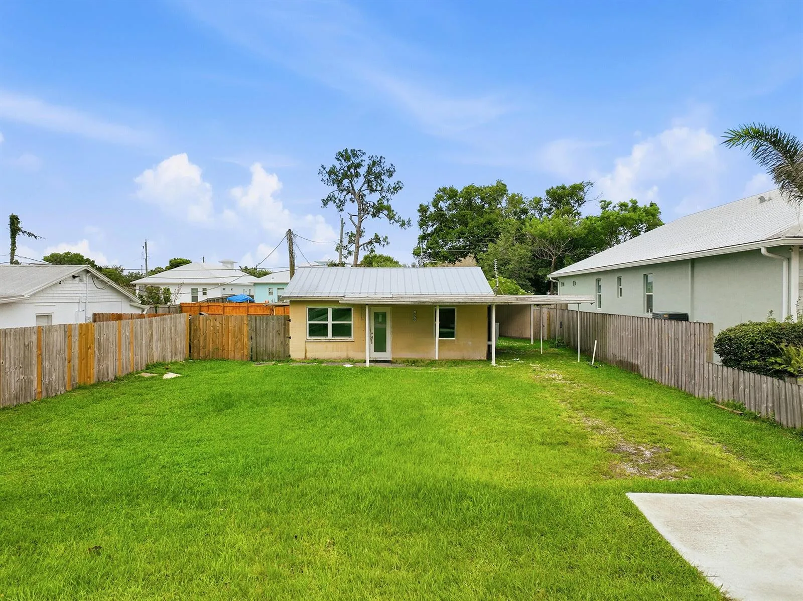 996 SW 34th Terrace, Palm City, FL 34990