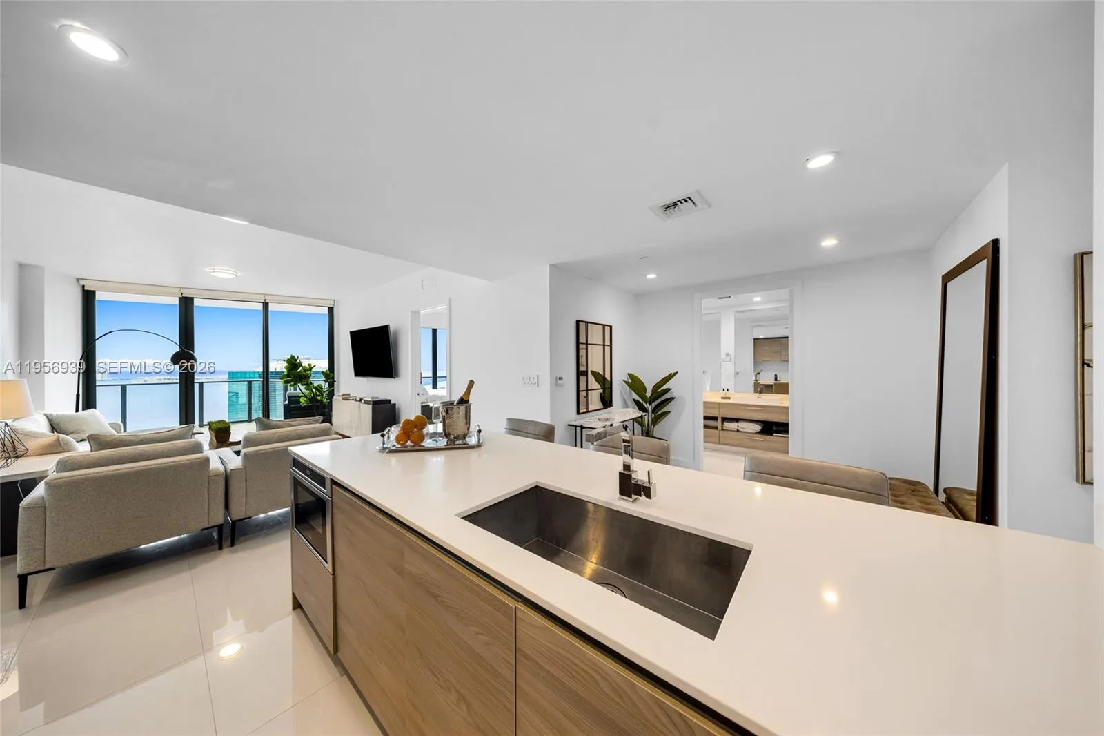 1300 S Miami Ave # 4704, Miami, FL 33130 photo 8