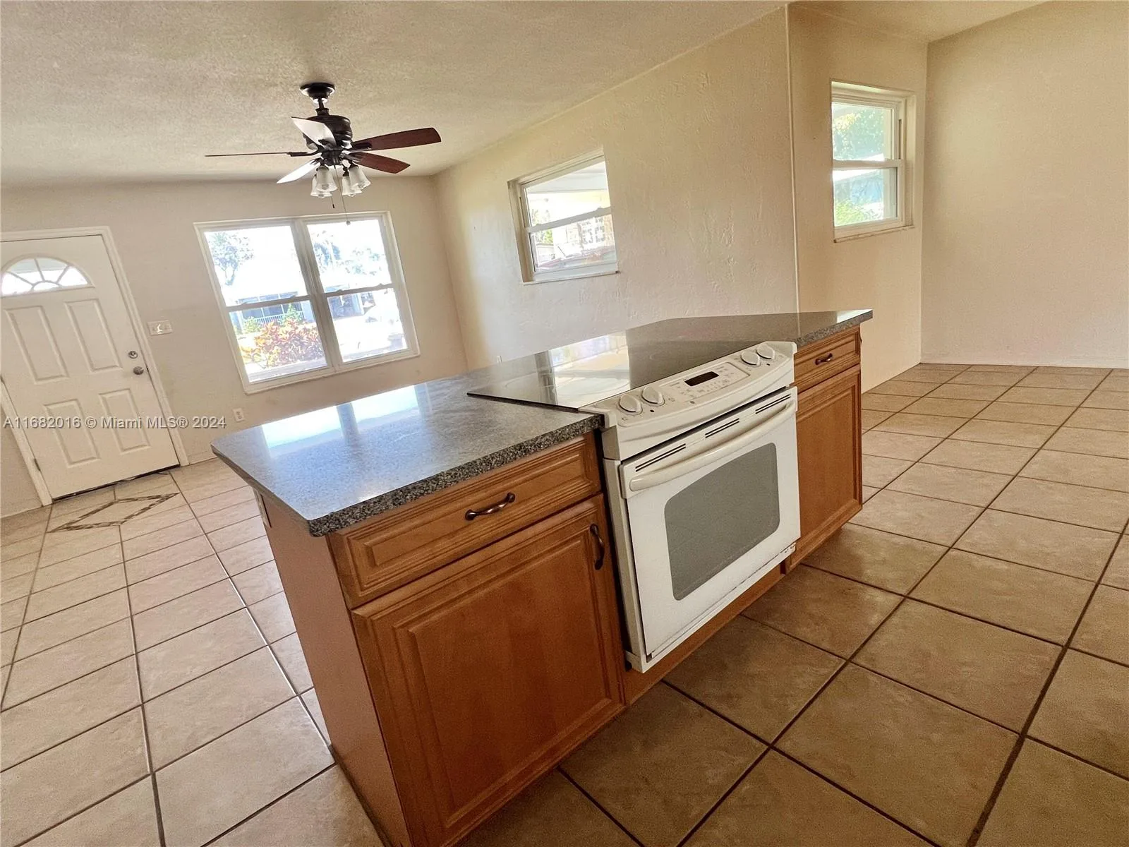 2825 Oak Lea DR, Other City - In The State Of Florida, FL 32119 photo 5