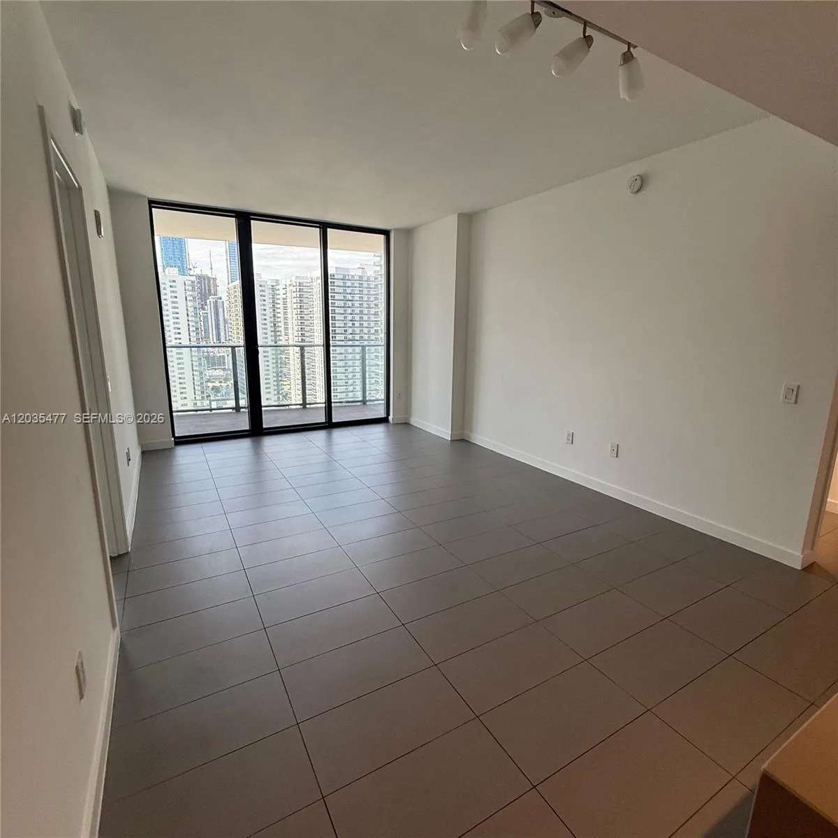1600 NE 1st Ave # 2607, Miami, FL 33132 photo 4