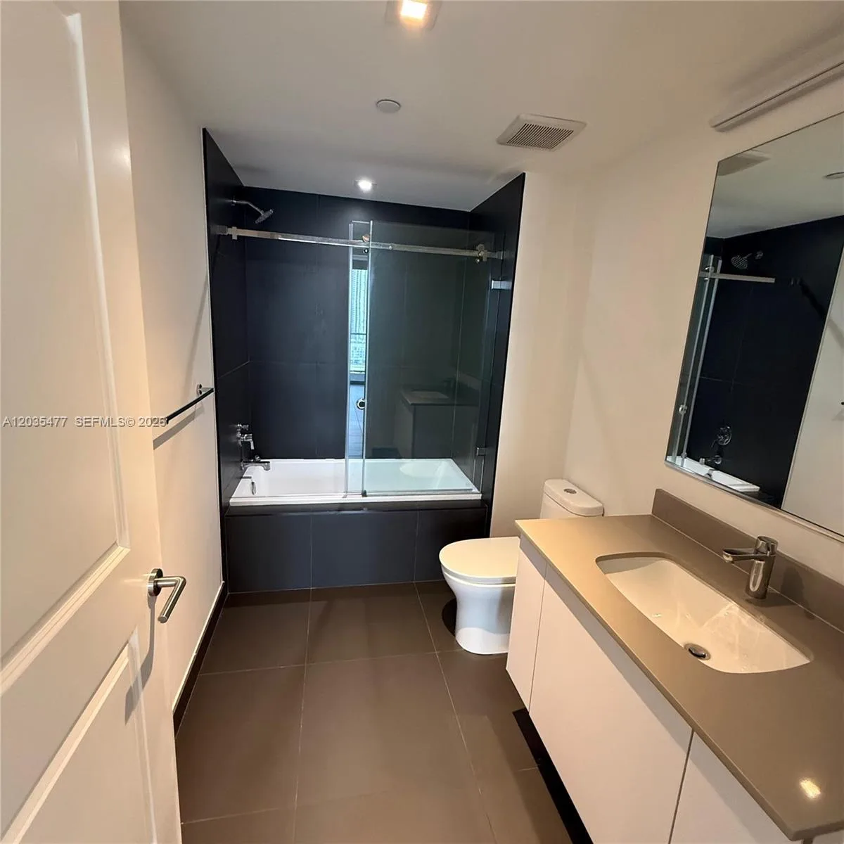 1600 NE 1st Ave # 2607, Miami, FL 33132 photo 5