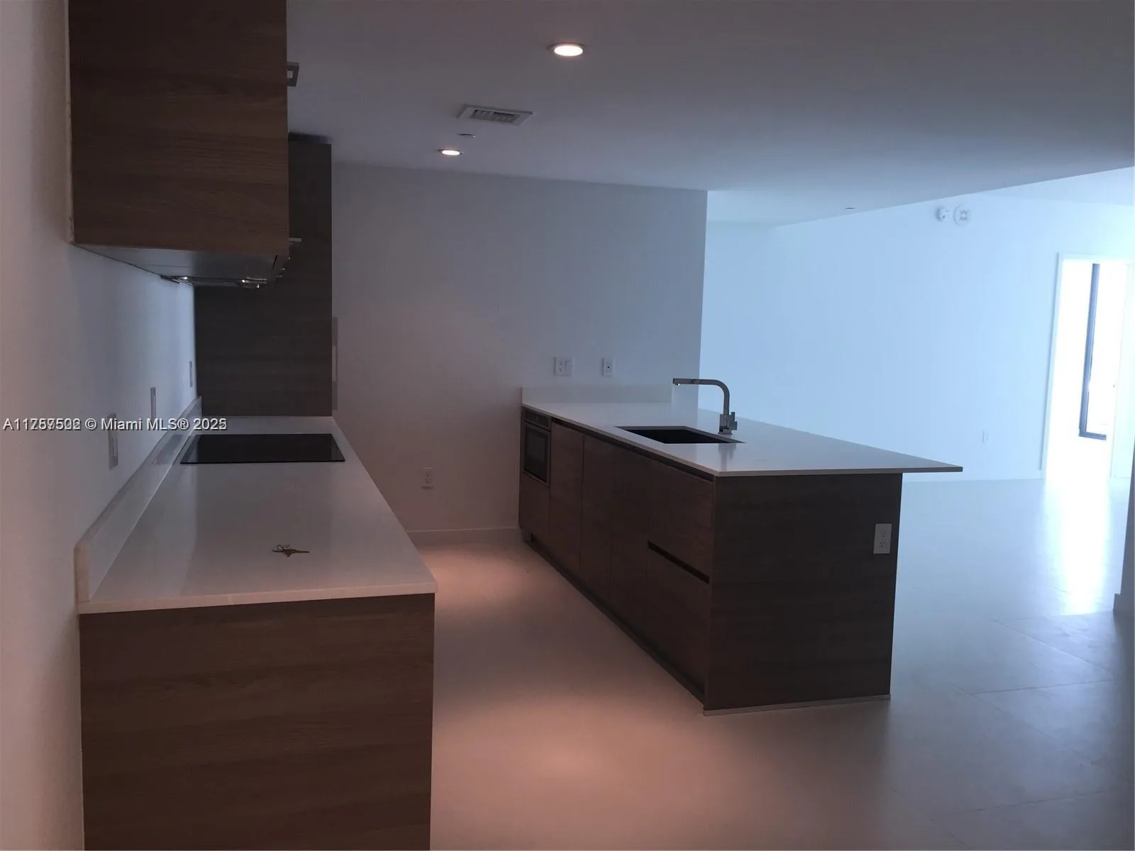 1300 S Miami Ave # 1910, Miami, FL 33130 photo 2