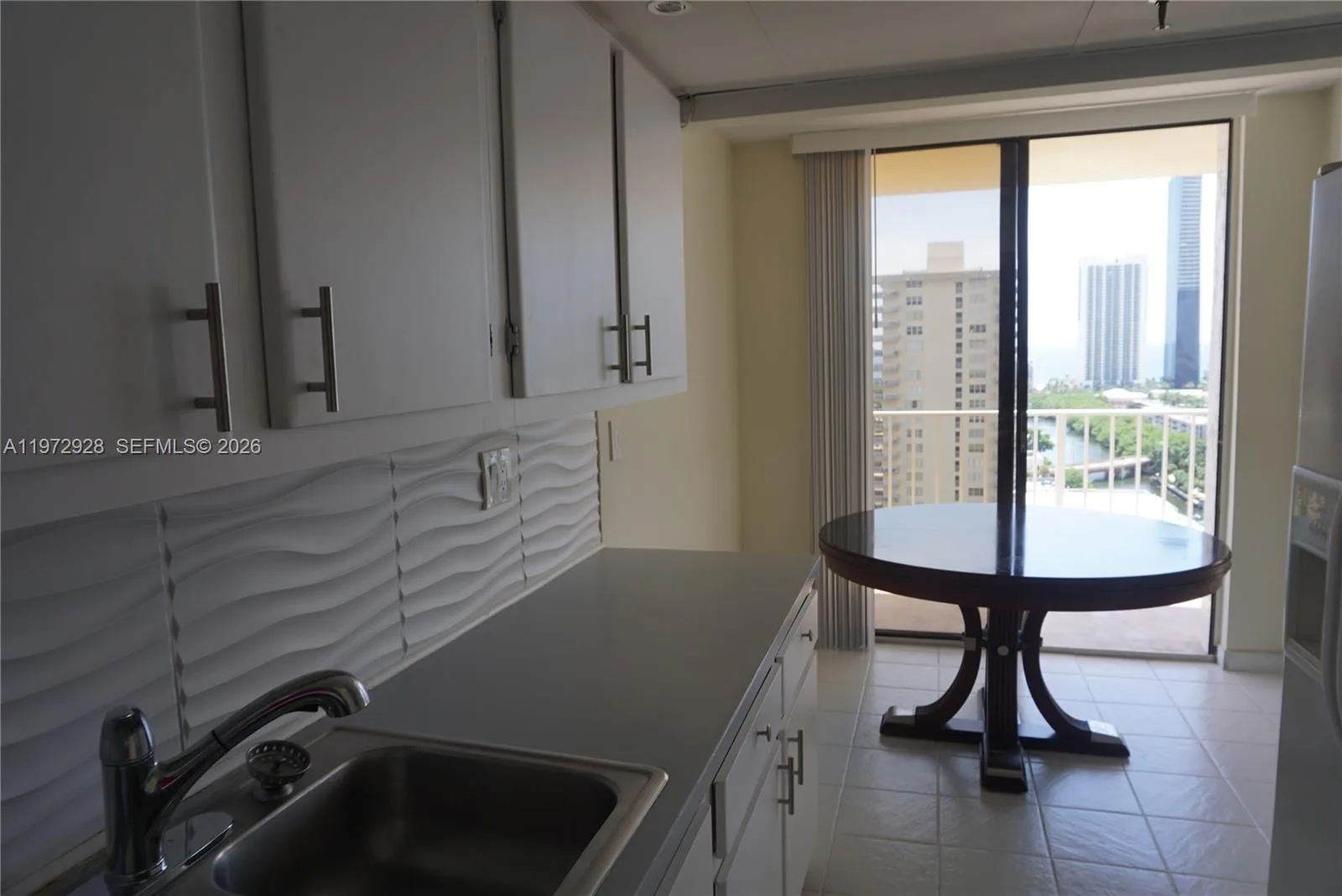 290 174th St # 2014, Sunny Isles Beach, FL 33160 photo 13