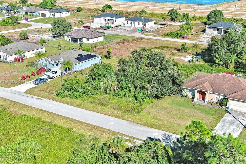 341 Ranchito Ave, Lehigh Acres, FL 33974 photo 7