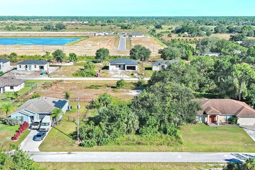 341 Ranchito Ave, Lehigh Acres, FL 33974 photo 9