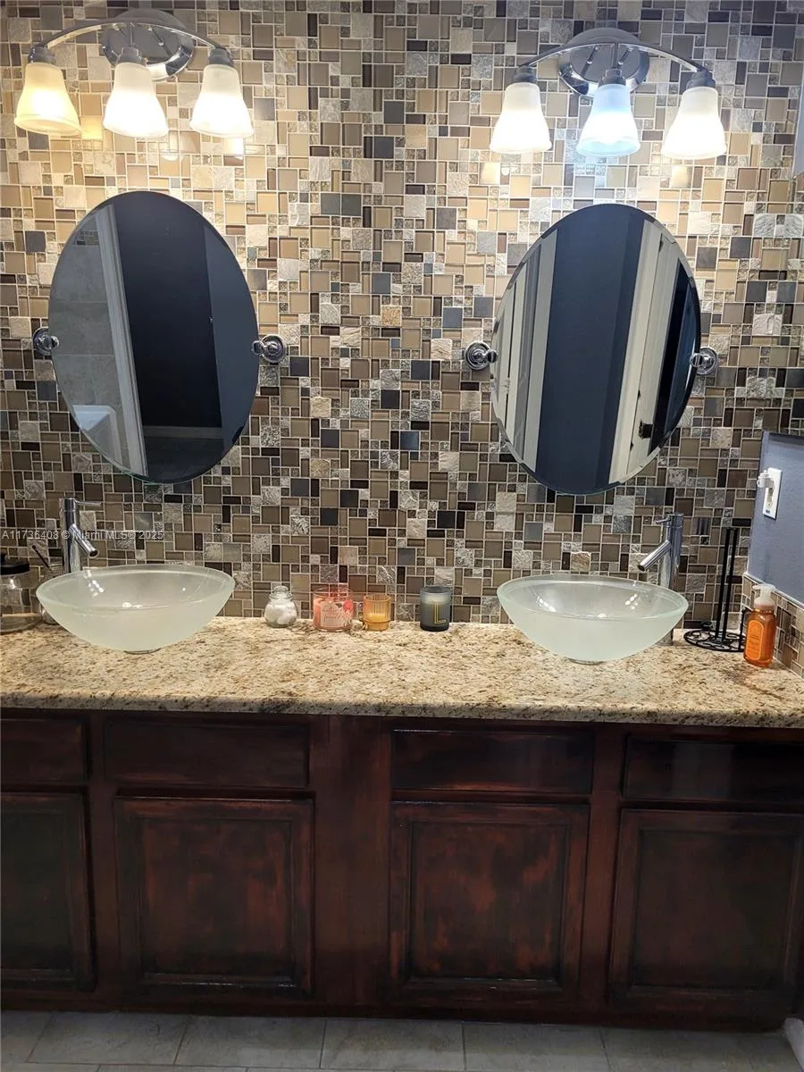 722 S Platypus Court, Kissimmee, FL 34759 photo 4