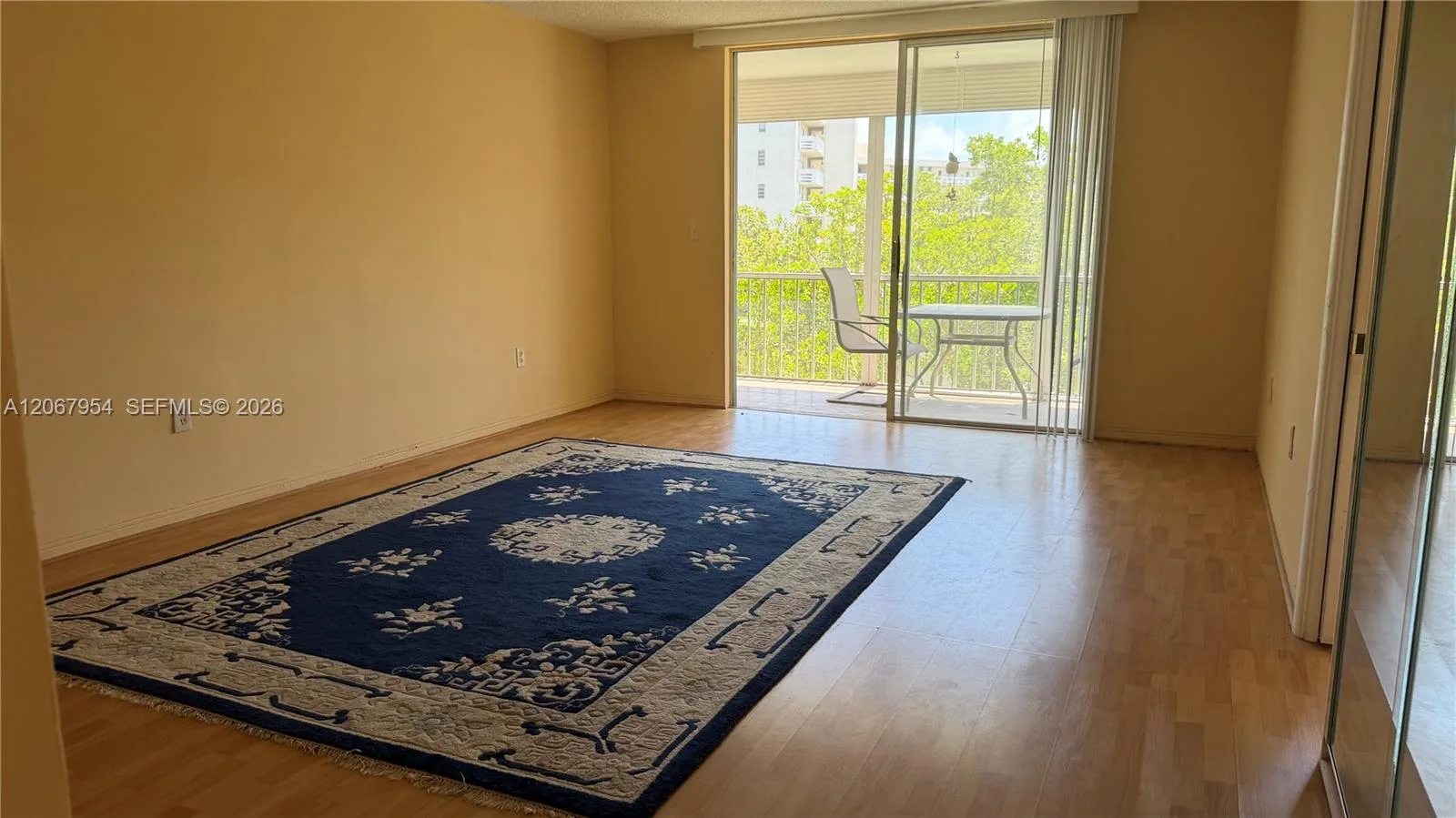 2930 Point East Dr # E312, Aventura, FL 33160