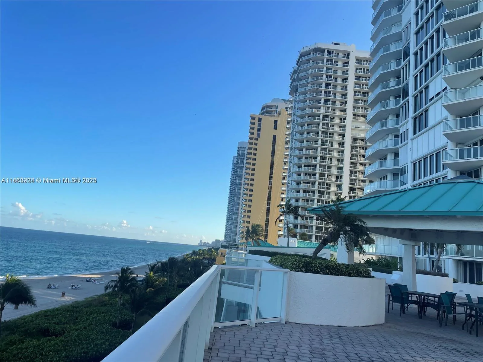 16445 Collins Ave # 1422, Sunny Isles Beach, FL 33160