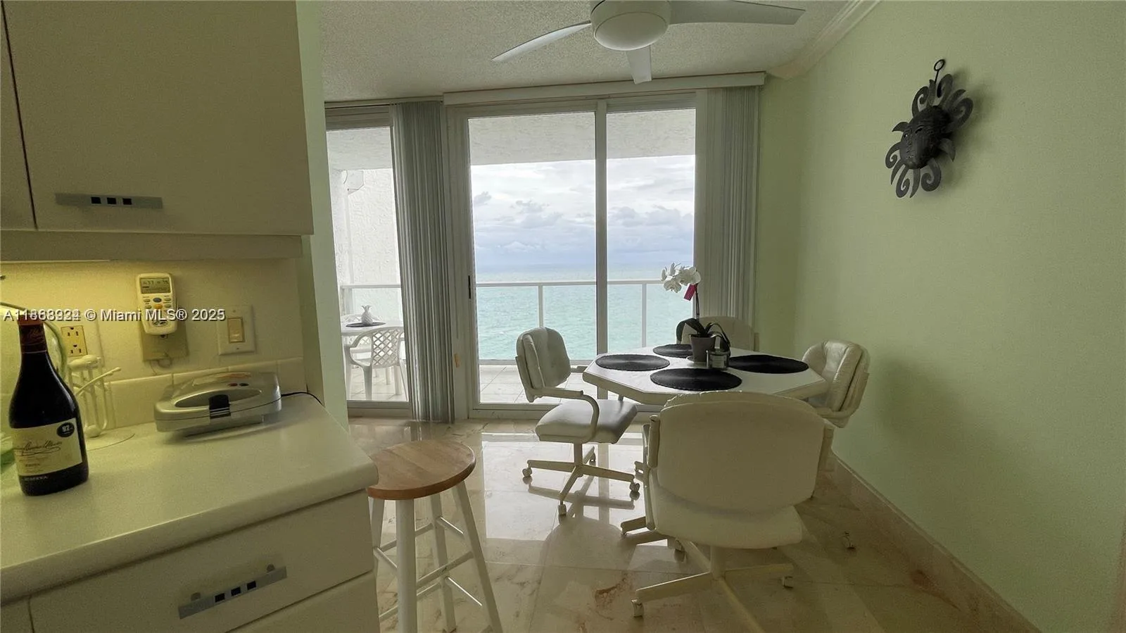 16445 Collins Ave # 1422, Sunny Isles Beach, FL 33160 photo 10